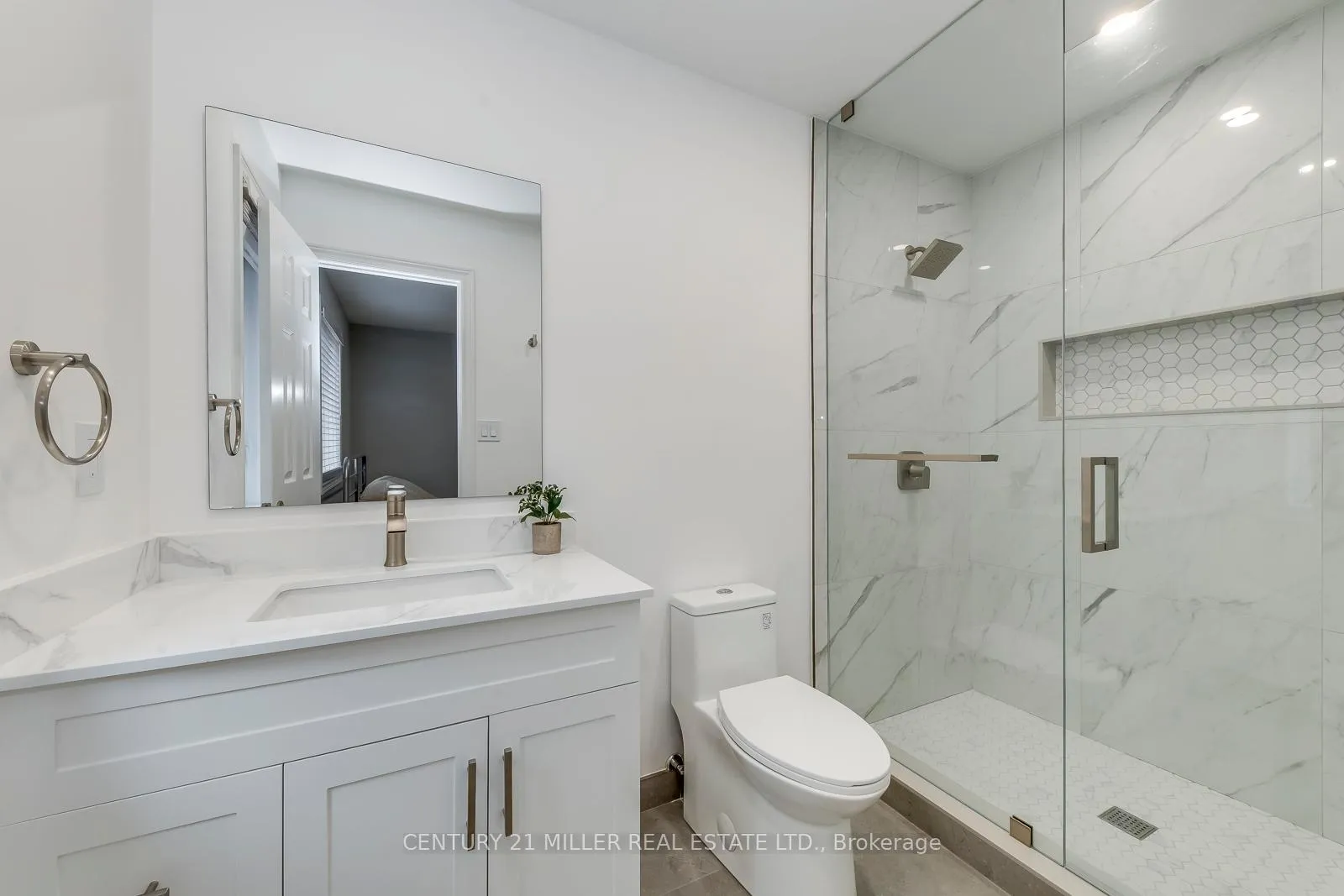 Photo 38 of 4645 Ethel Road, Burlington, Alton — HOMEH