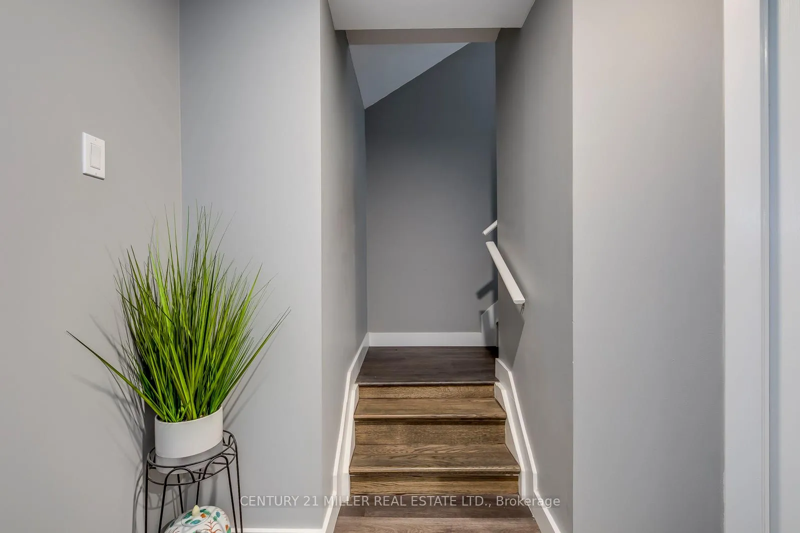 Photo 39 of 4645 Ethel Road, Burlington, Alton — HOMEH
