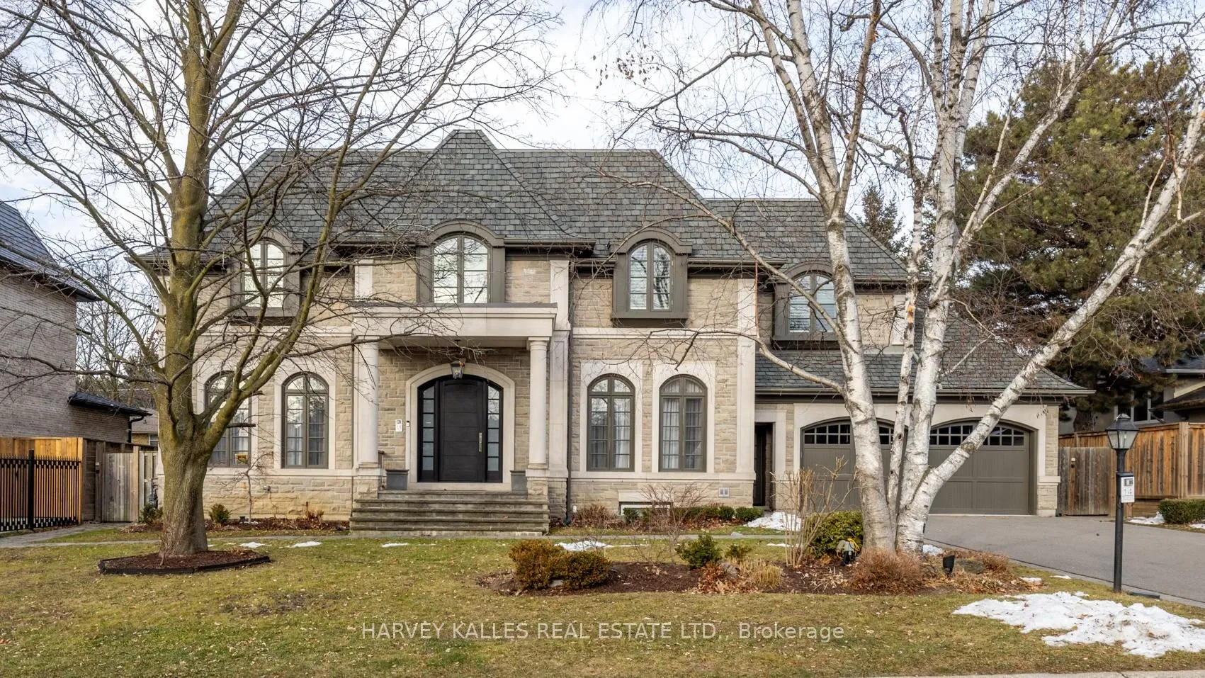 Photo 1 of 14 Sulgrave Crescent, North York, St. Andrew-Windfields — HOMEH