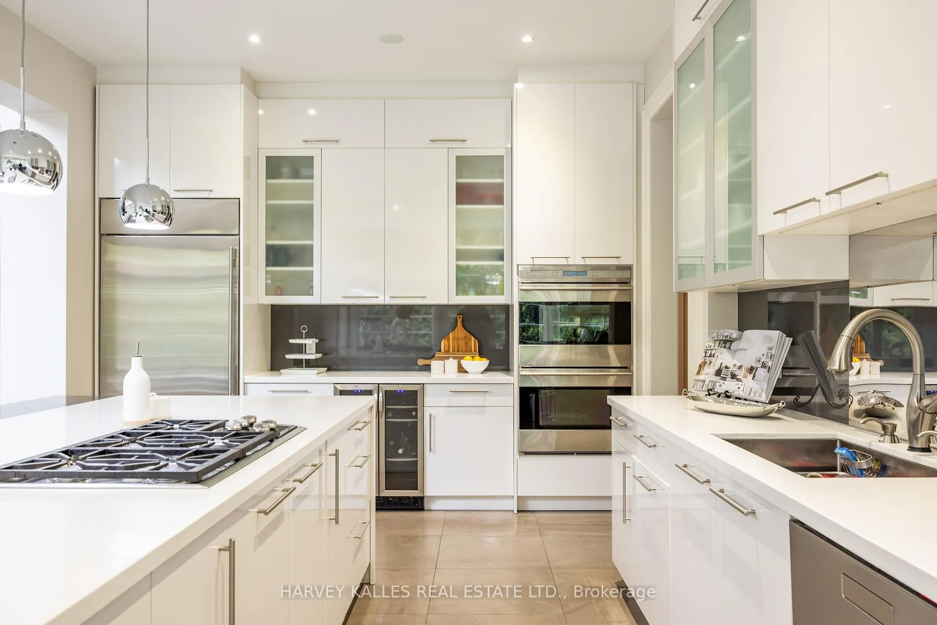 Photo 13 of 14 Sulgrave Crescent, North York, St. Andrew-Windfields — HOMEH