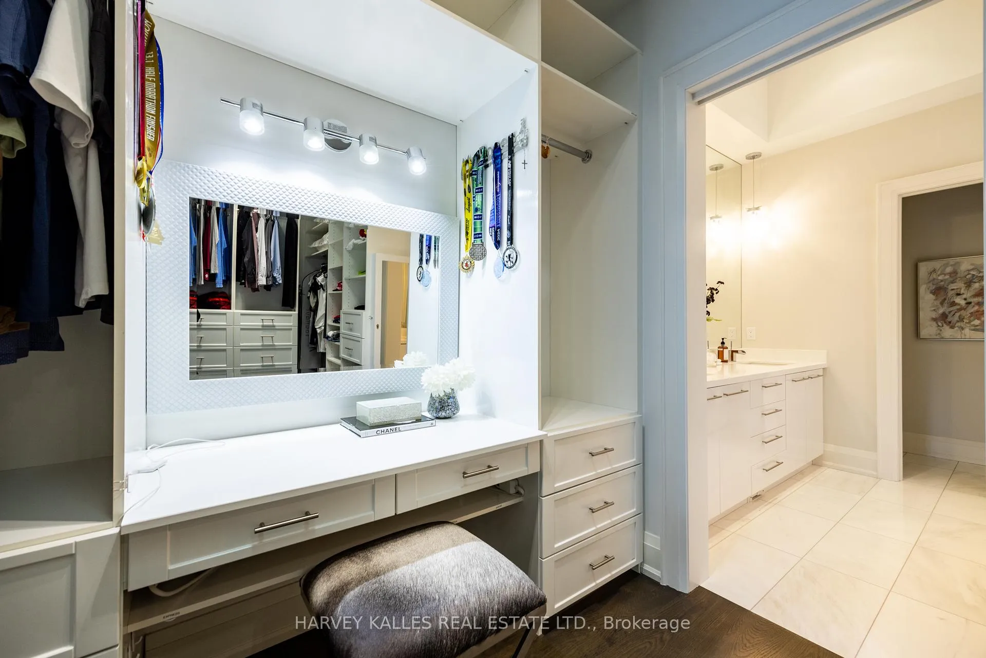 Photo 26 of 14 Sulgrave Crescent, North York, St. Andrew-Windfields — HOMEH