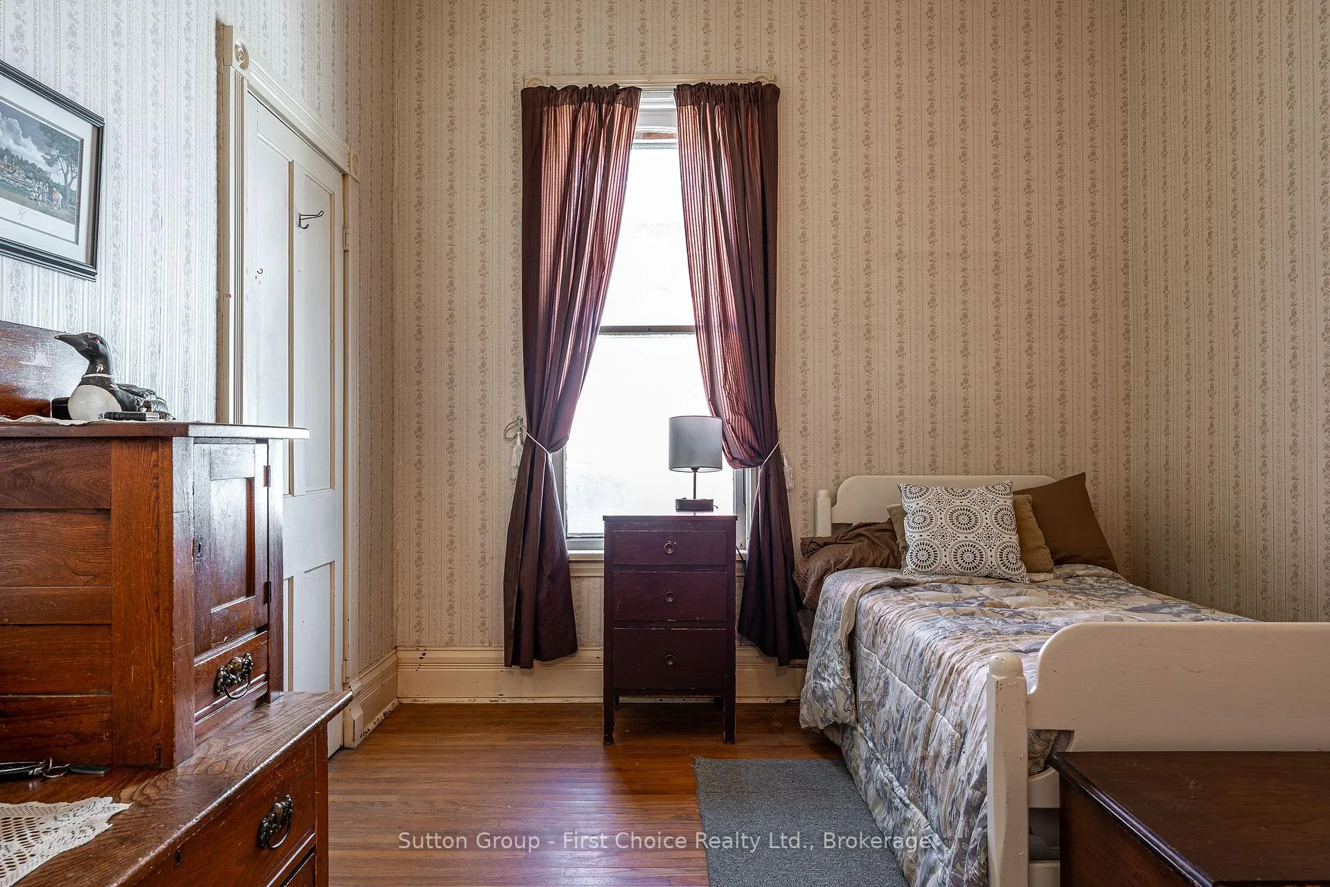Photo 26 of 55 Dufferin Street, Stratford — HOMEH