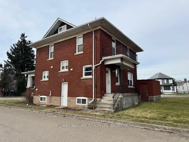 Photo 18 of 4893 Hunter Street, Niagara Falls, Clifton Hill — HOMEH