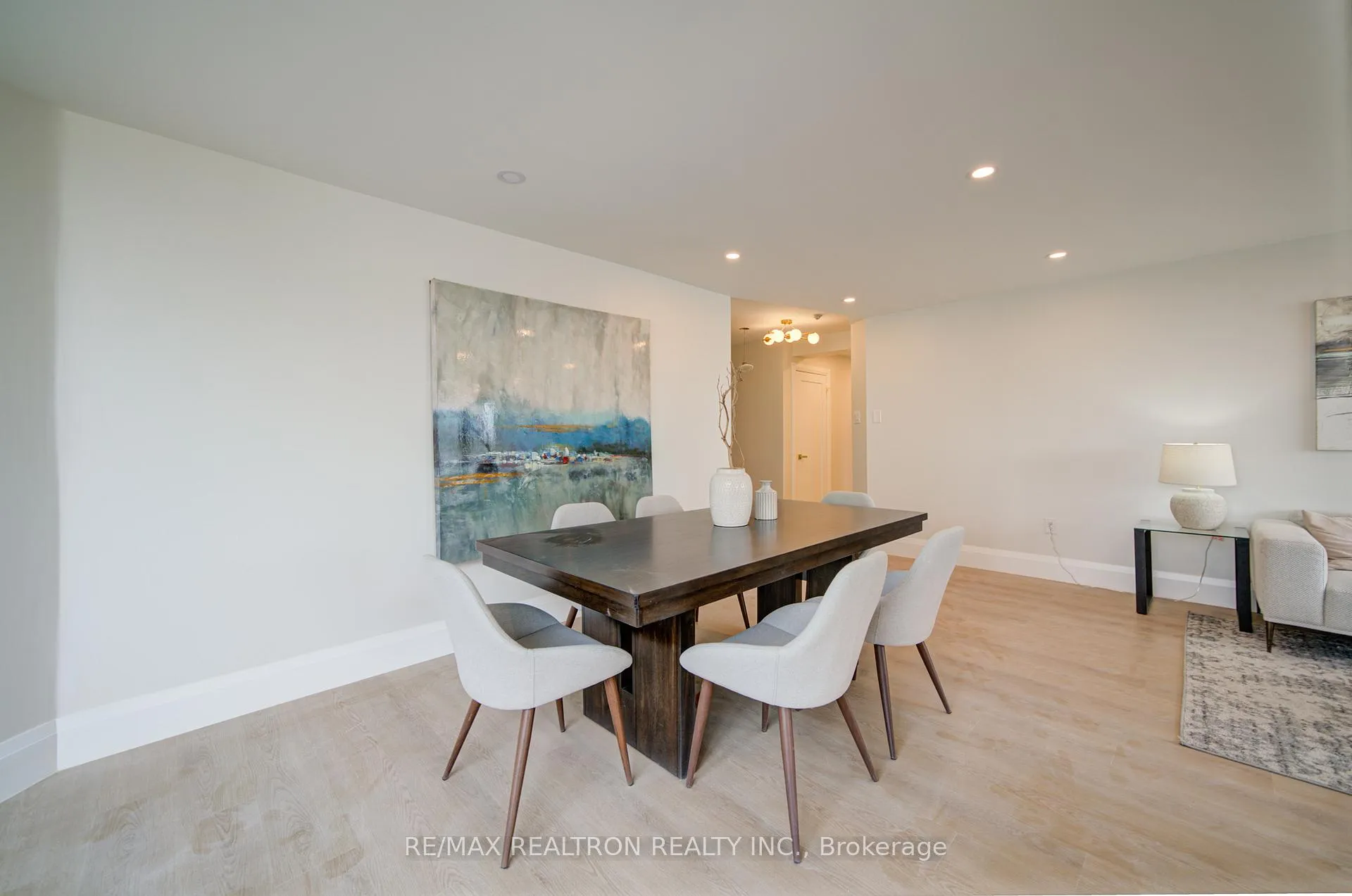 Photo 19 of Unit 1103, 7420 Bathurst Street, Vaughan, Brownridge — HOMEH