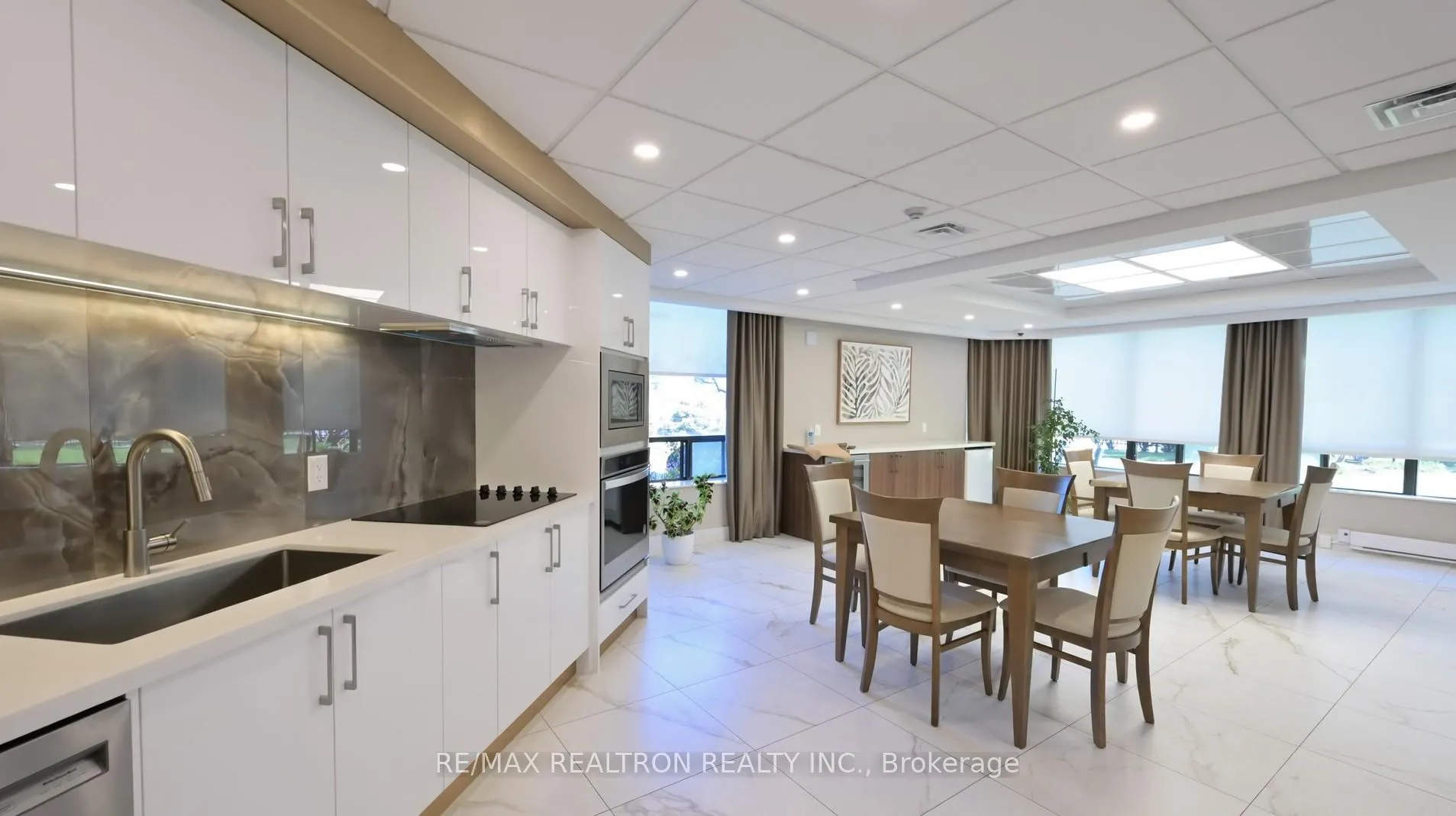 Photo 39 of Unit 1103, 7420 Bathurst Street, Vaughan, Brownridge — HOMEH