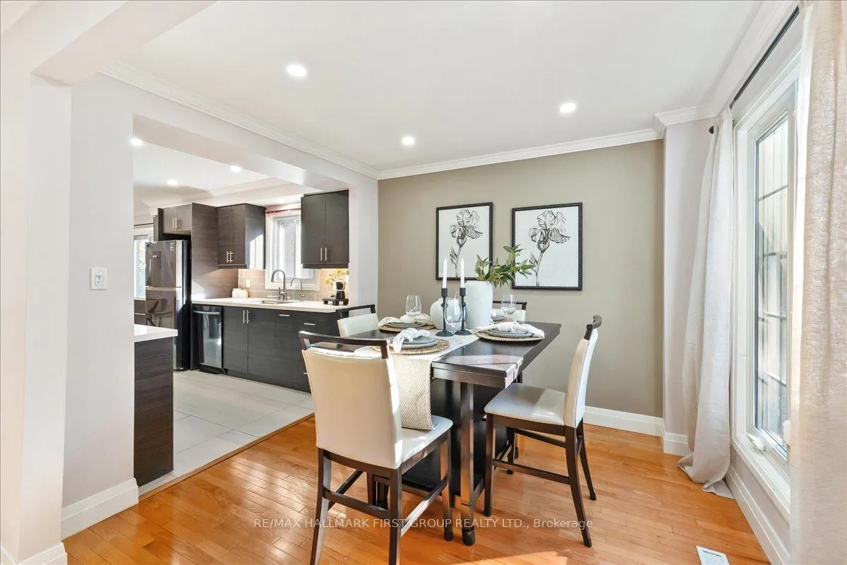 Photo 11 of 780 Hampton Court, Pickering, West Shore — HOMEH