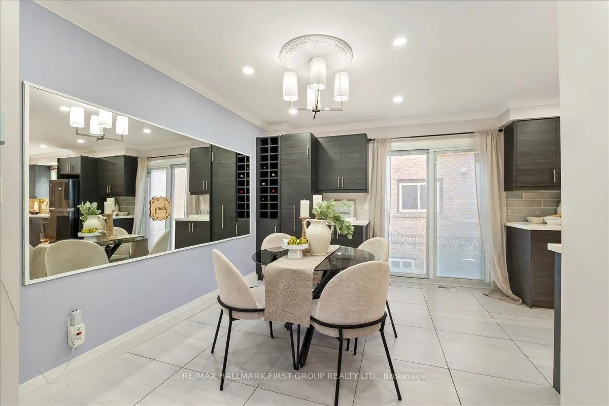 Photo 19 of 780 Hampton Court, Pickering, West Shore — HOMEH