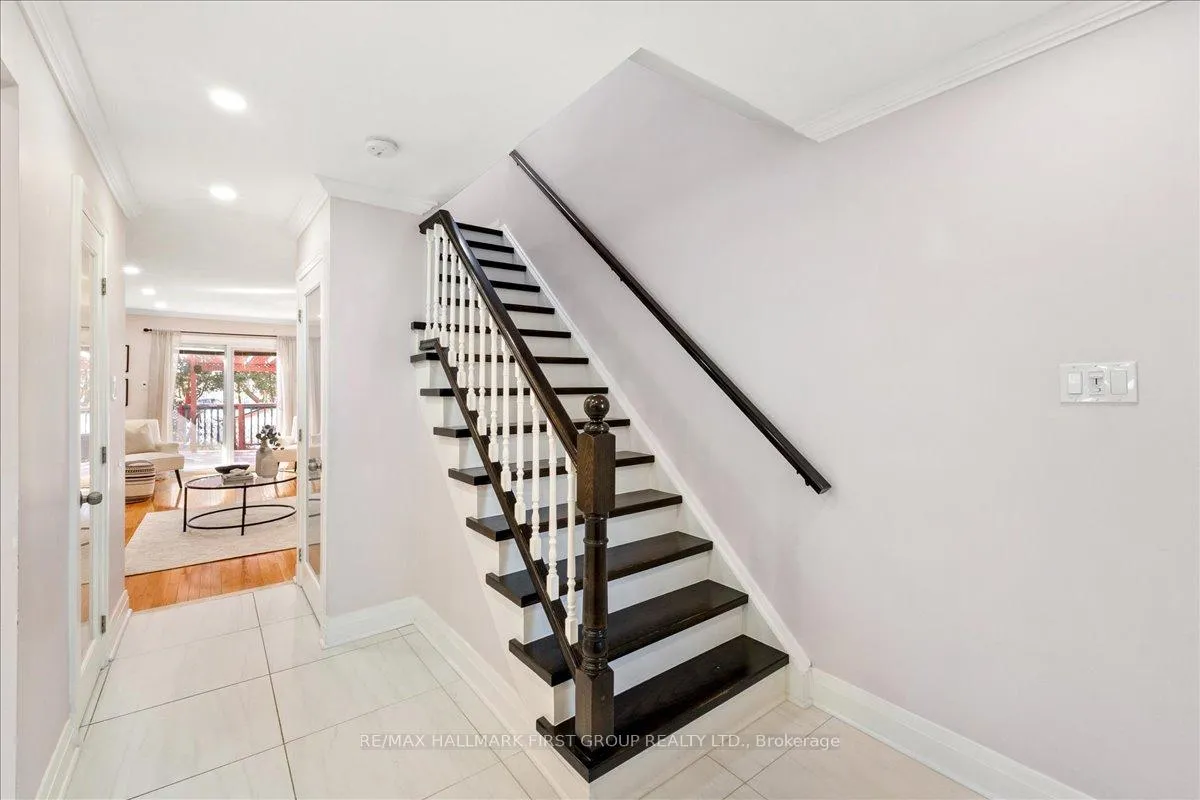Photo 22 of 780 Hampton Court, Pickering, West Shore — HOMEH