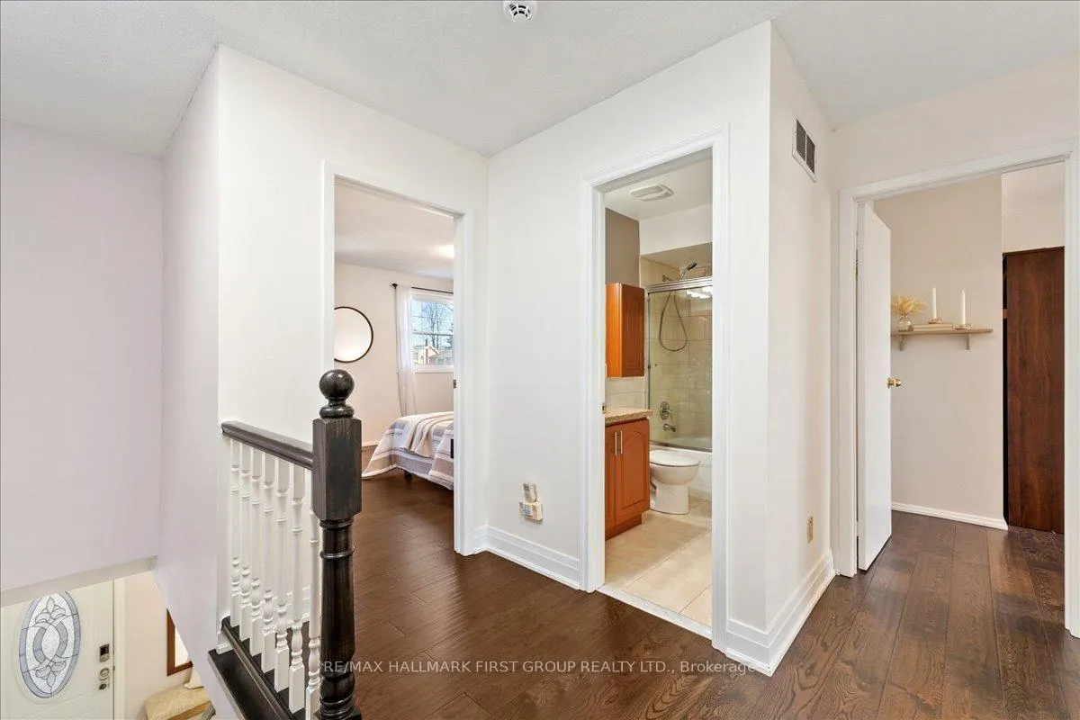 Photo 24 of 780 Hampton Court, Pickering, West Shore — HOMEH