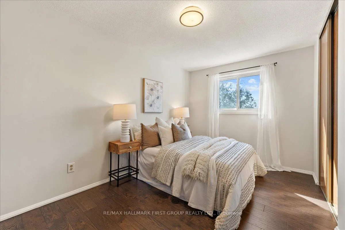 Photo 30 of 780 Hampton Court, Pickering, West Shore — HOMEH