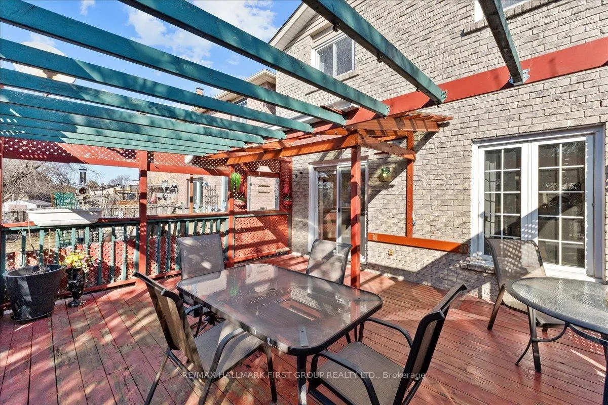 Photo 42 of 780 Hampton Court, Pickering, West Shore — HOMEH