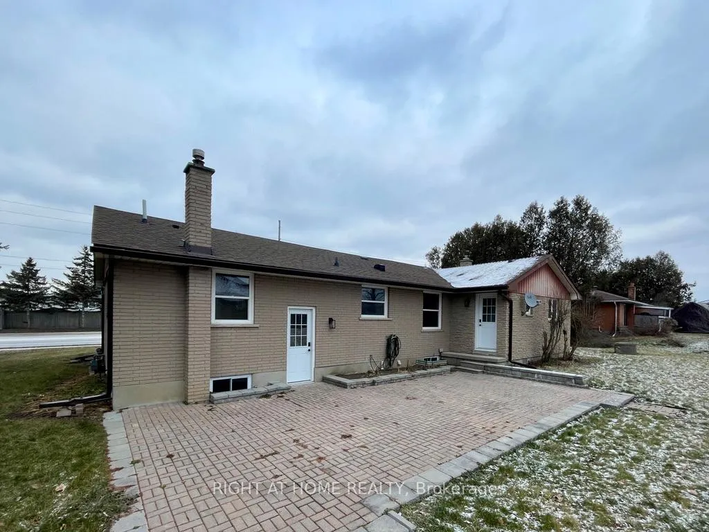 Photo 2 of Unit B, 419 Mapleview Drive, Barrie, Painswick South — HOMEH