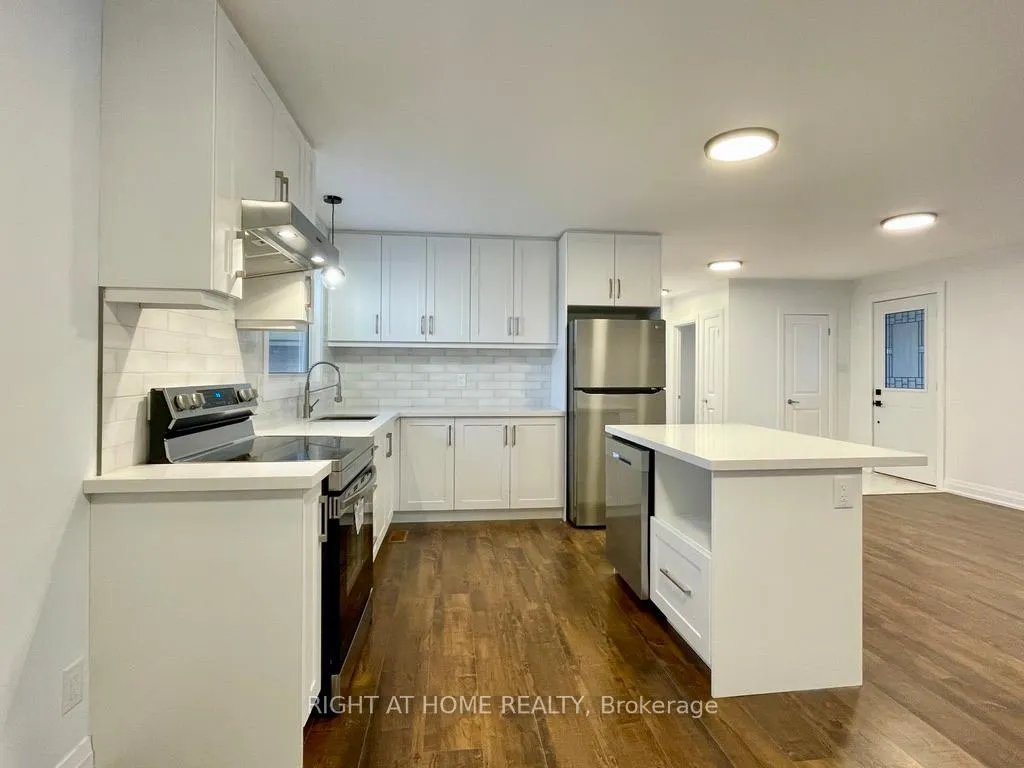 Photo 8 of Unit B, 419 Mapleview Drive, Barrie, Painswick South — HOMEH