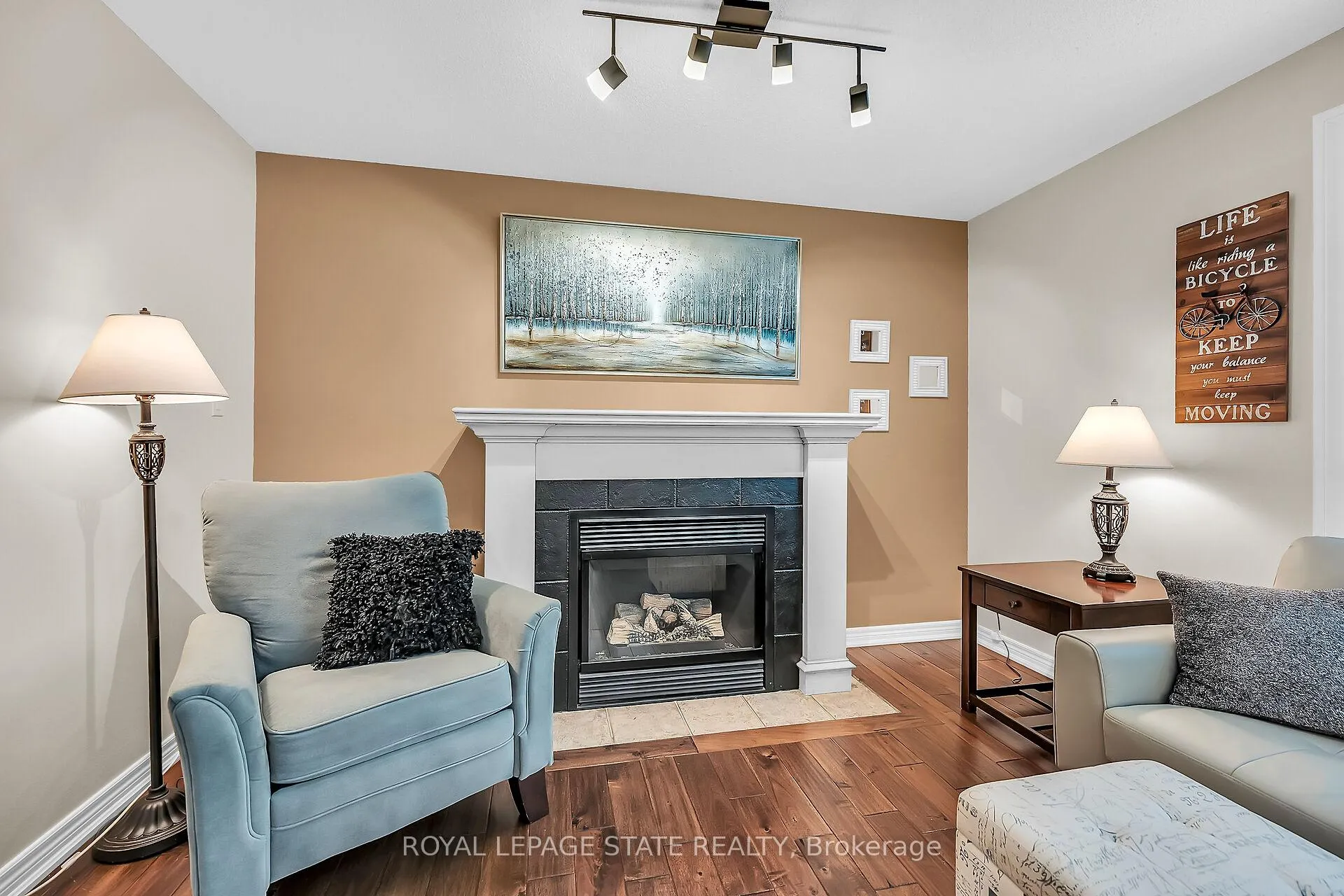 Photo 15 of 2371 Pathfinder Drive, Burlington, Orchard — HOMEH