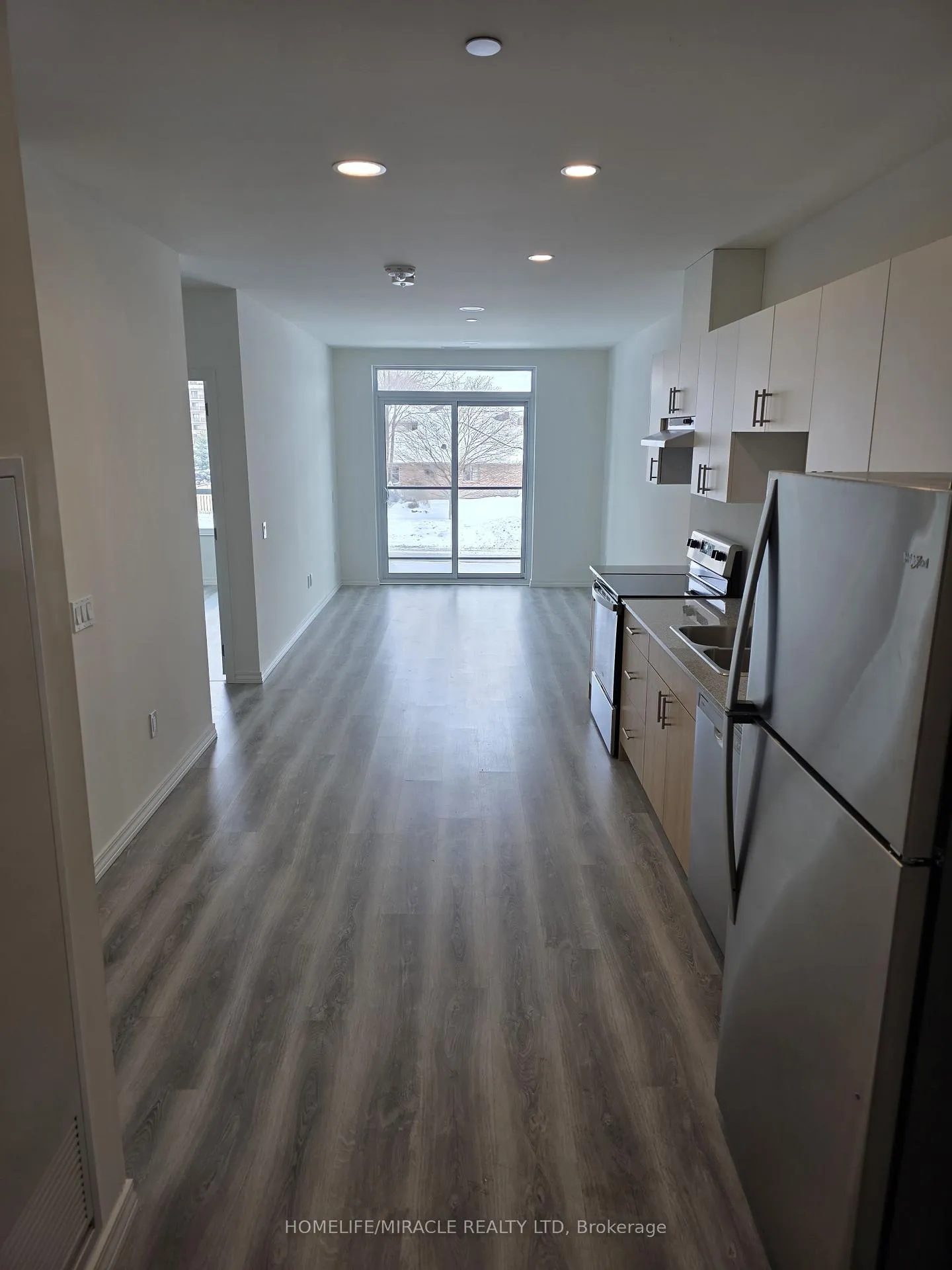 Photo 3 of Unit 201C, 191 Elmira Road S, Guelph, Willow West/Sugarbush/West Acres — HOMEH