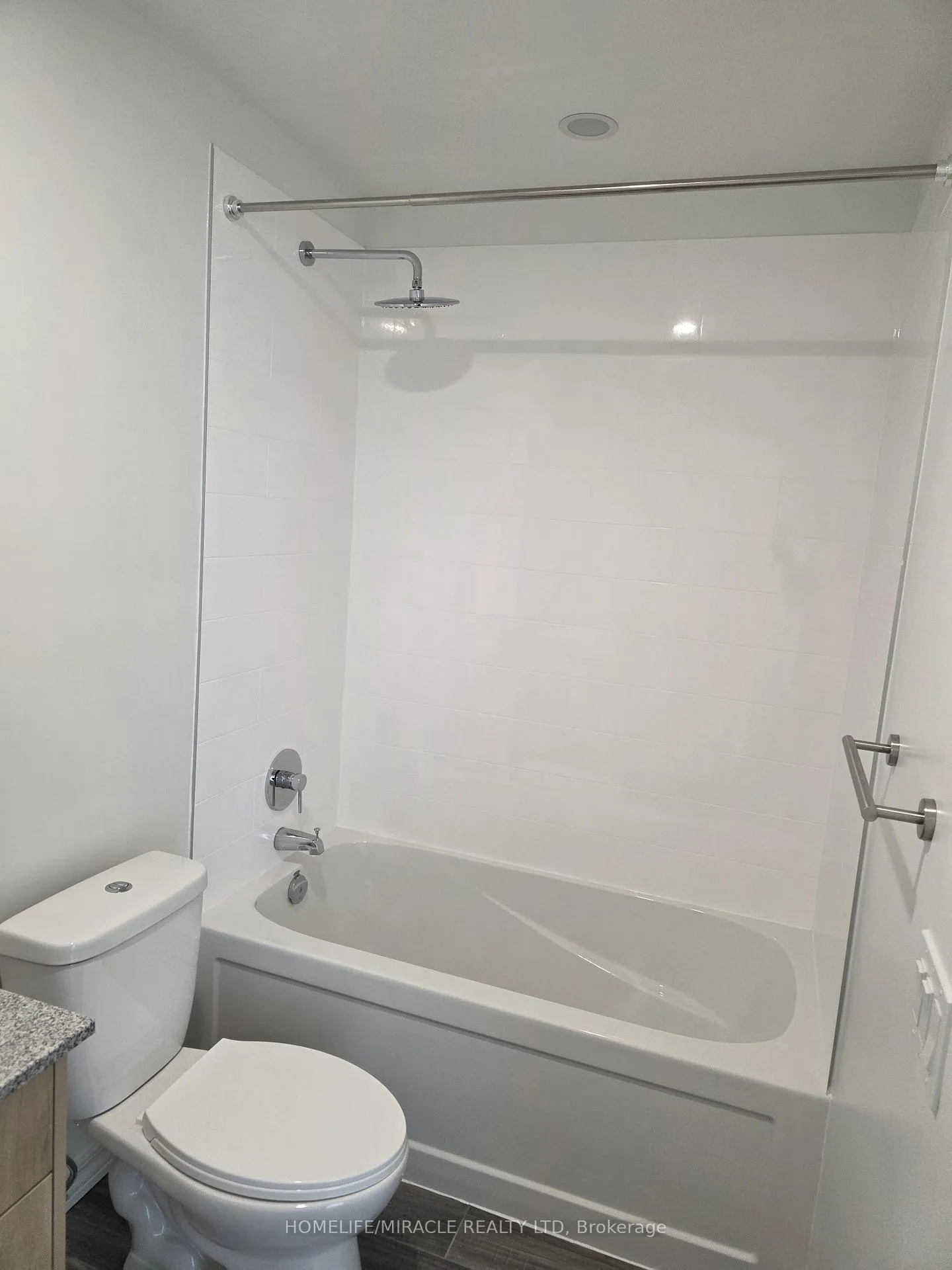Photo 9 of Unit 201C, 191 Elmira Road S, Guelph, Willow West/Sugarbush/West Acres — HOMEH