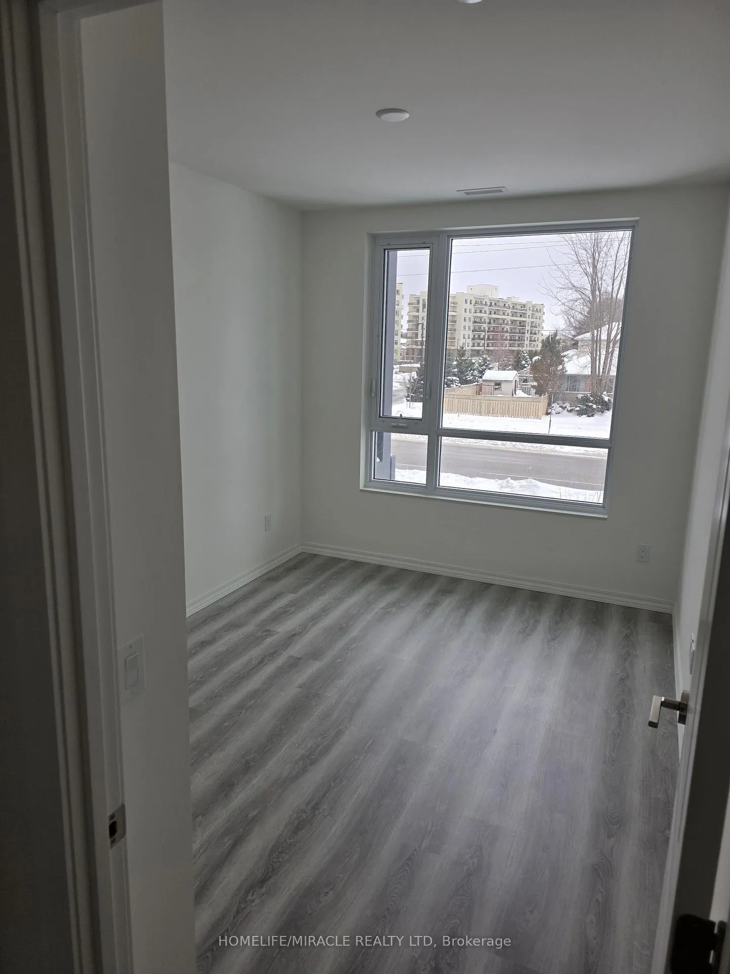 Photo 10 of Unit 201C, 191 Elmira Road S, Guelph, Willow West/Sugarbush/West Acres — HOMEH
