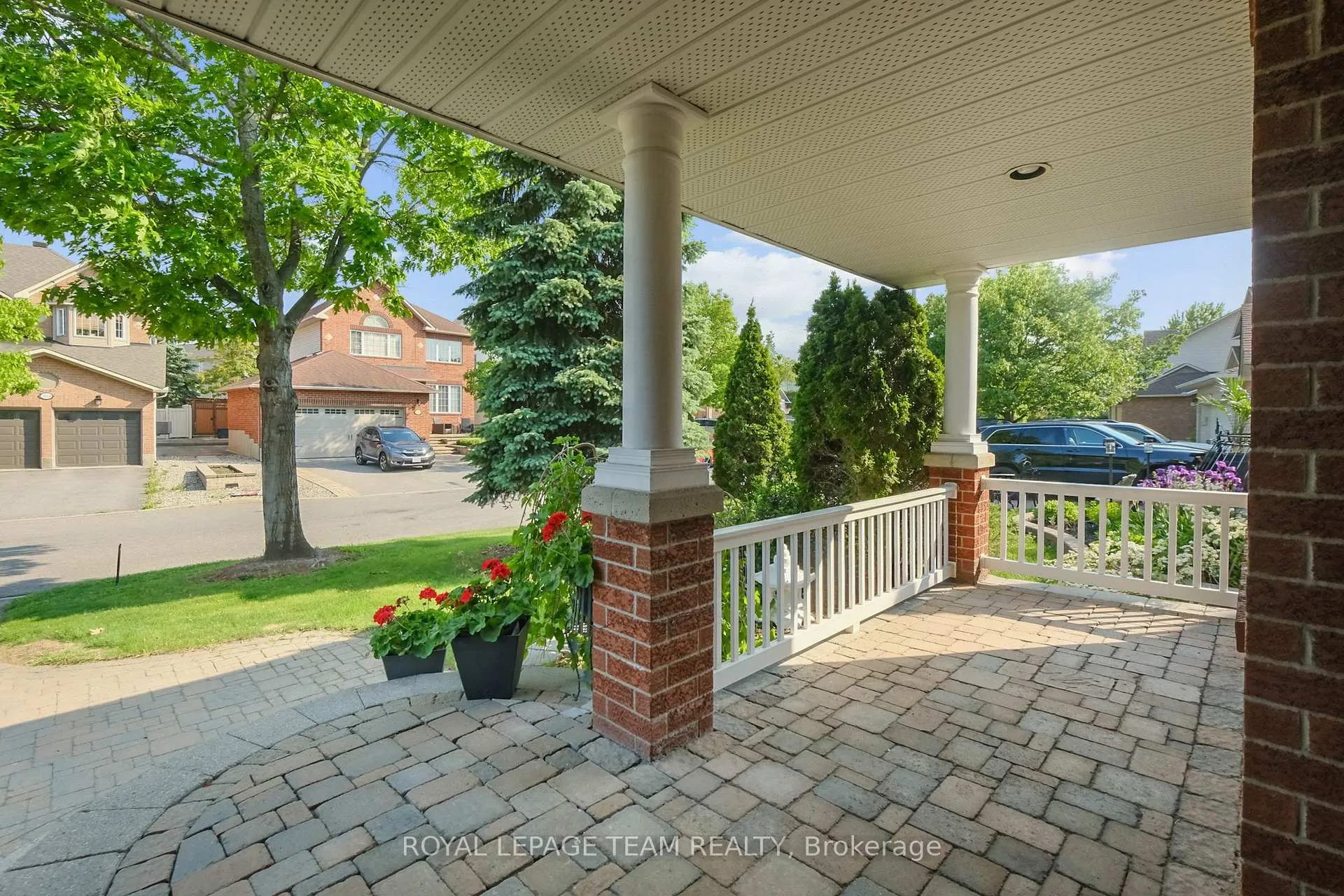 Photo 3 of 2885 Brigham Way, Ottawa, Upper Hunt Club — HOMEH