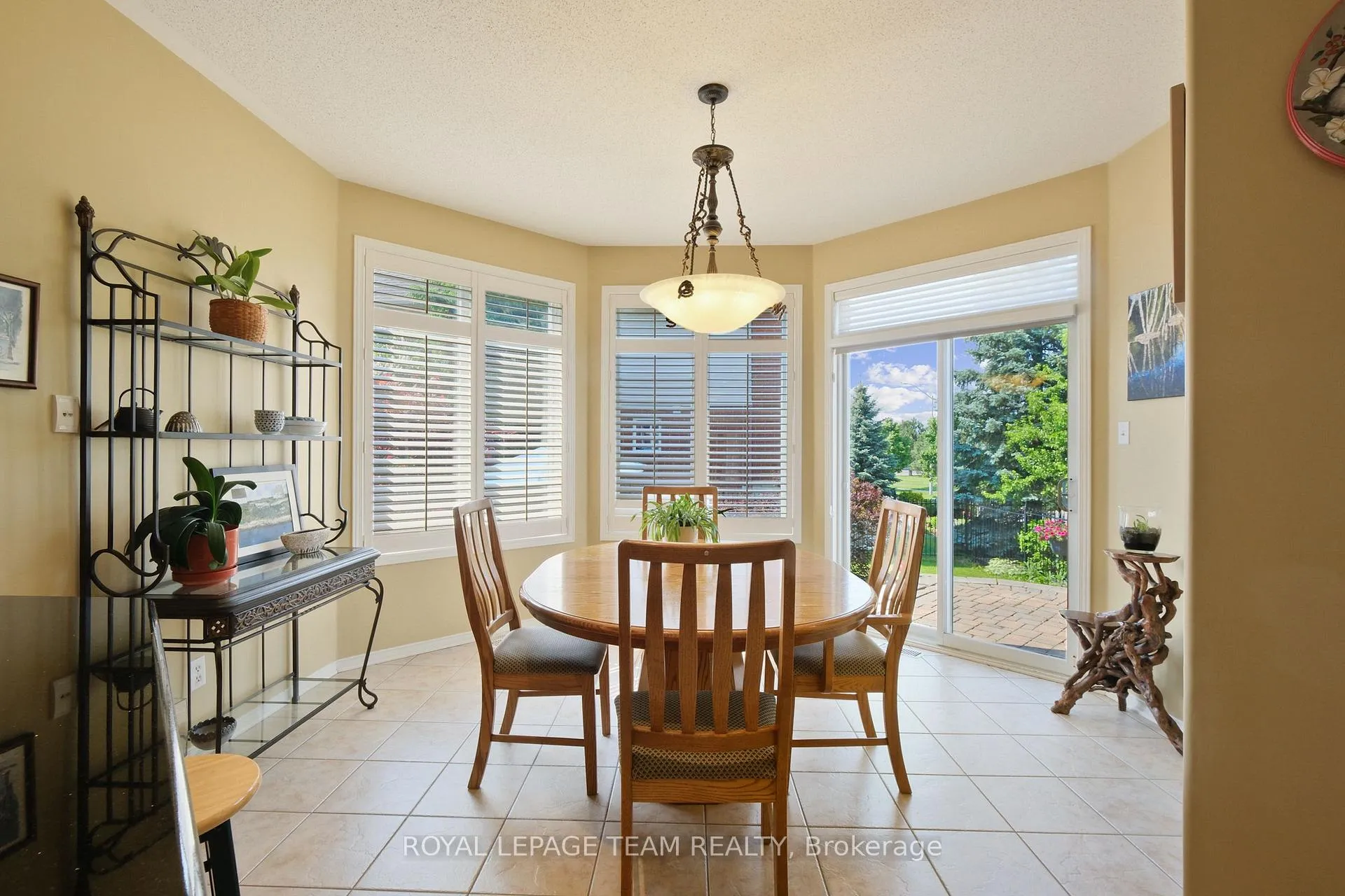 Photo 17 of 2885 Brigham Way, Ottawa, Upper Hunt Club — HOMEH