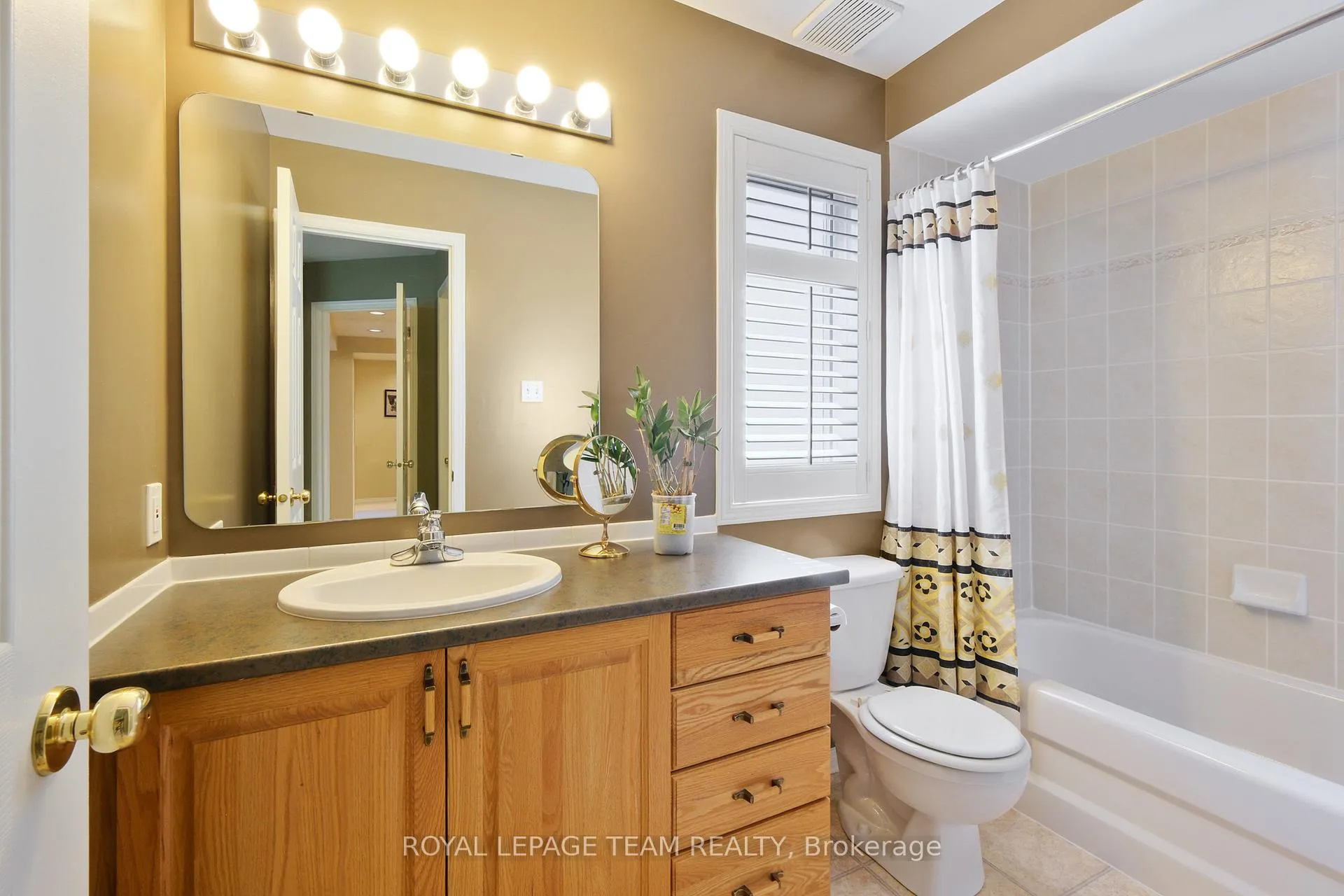 Photo 34 of 2885 Brigham Way, Ottawa, Upper Hunt Club — HOMEH