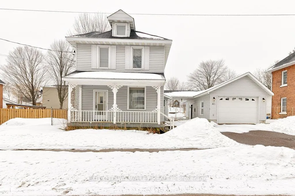 Front of 415 Trafalgar Road