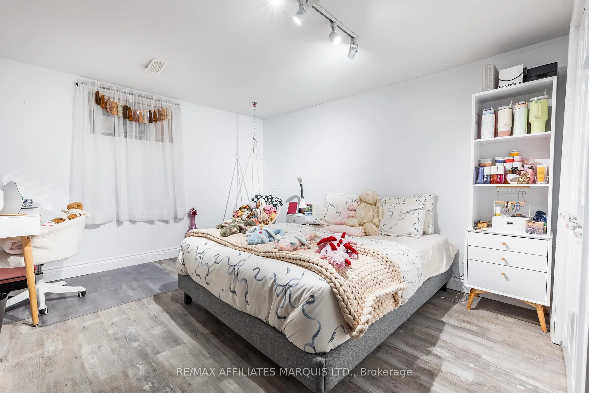 Photo 33 of 513 Joyce Street, Cornwall — HOMEH