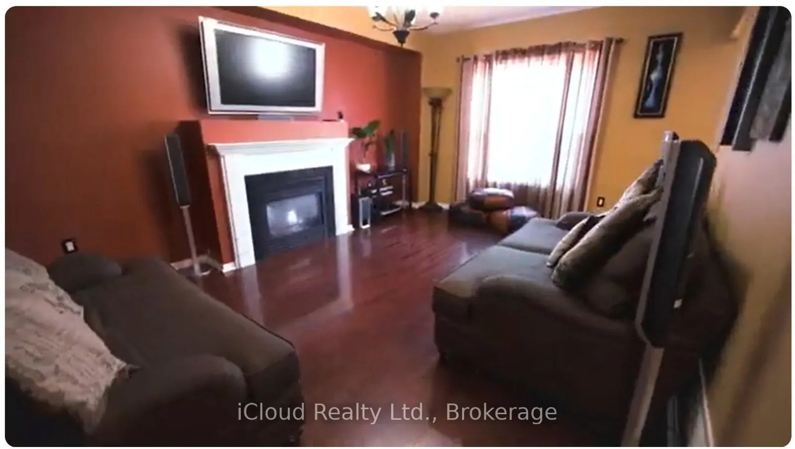 Photo 3 of 15 Nina Place, Brampton, Fletcher's Meadow — HOMEH