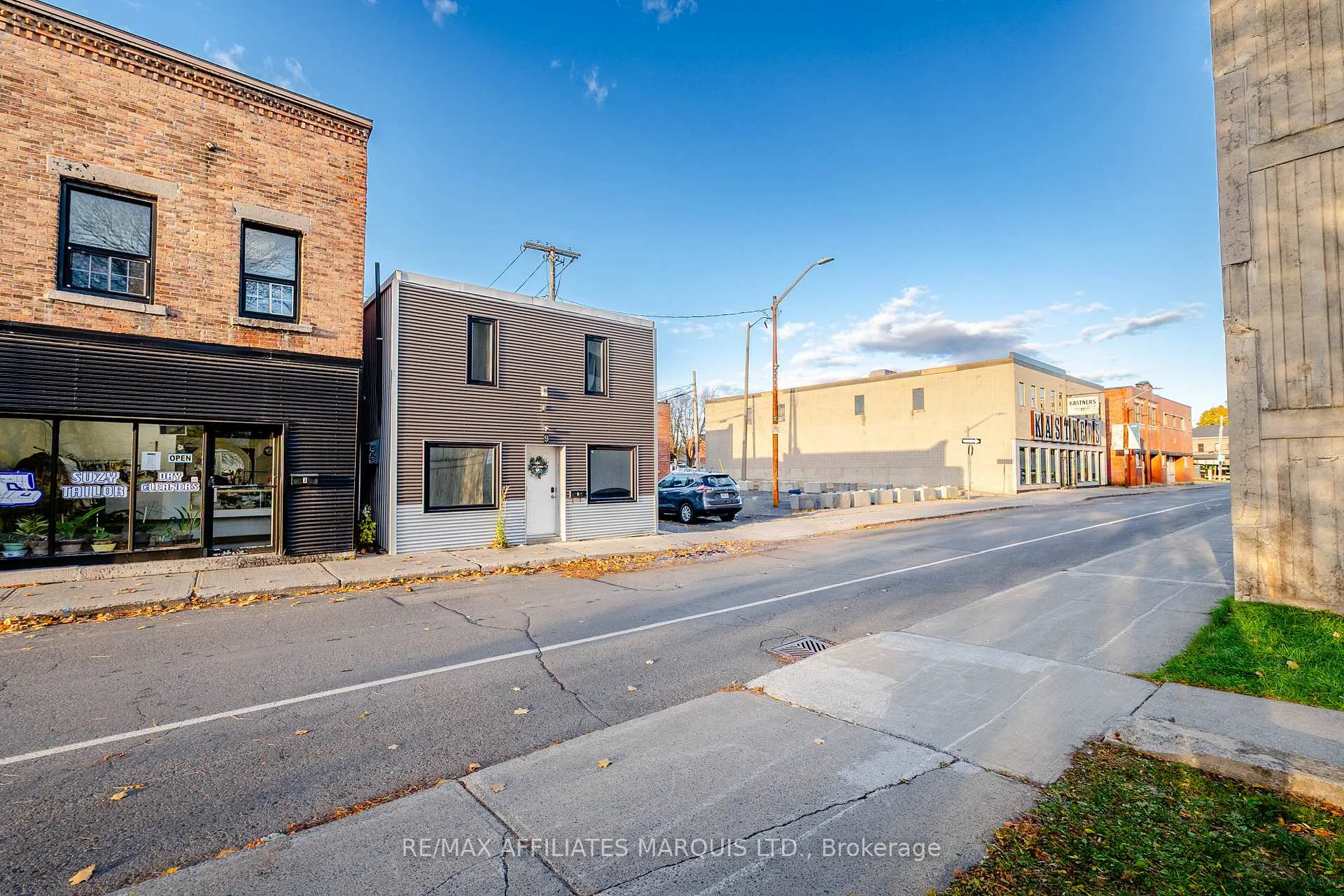Photo 4 of 9 First Street E, Cornwall — HOMEH