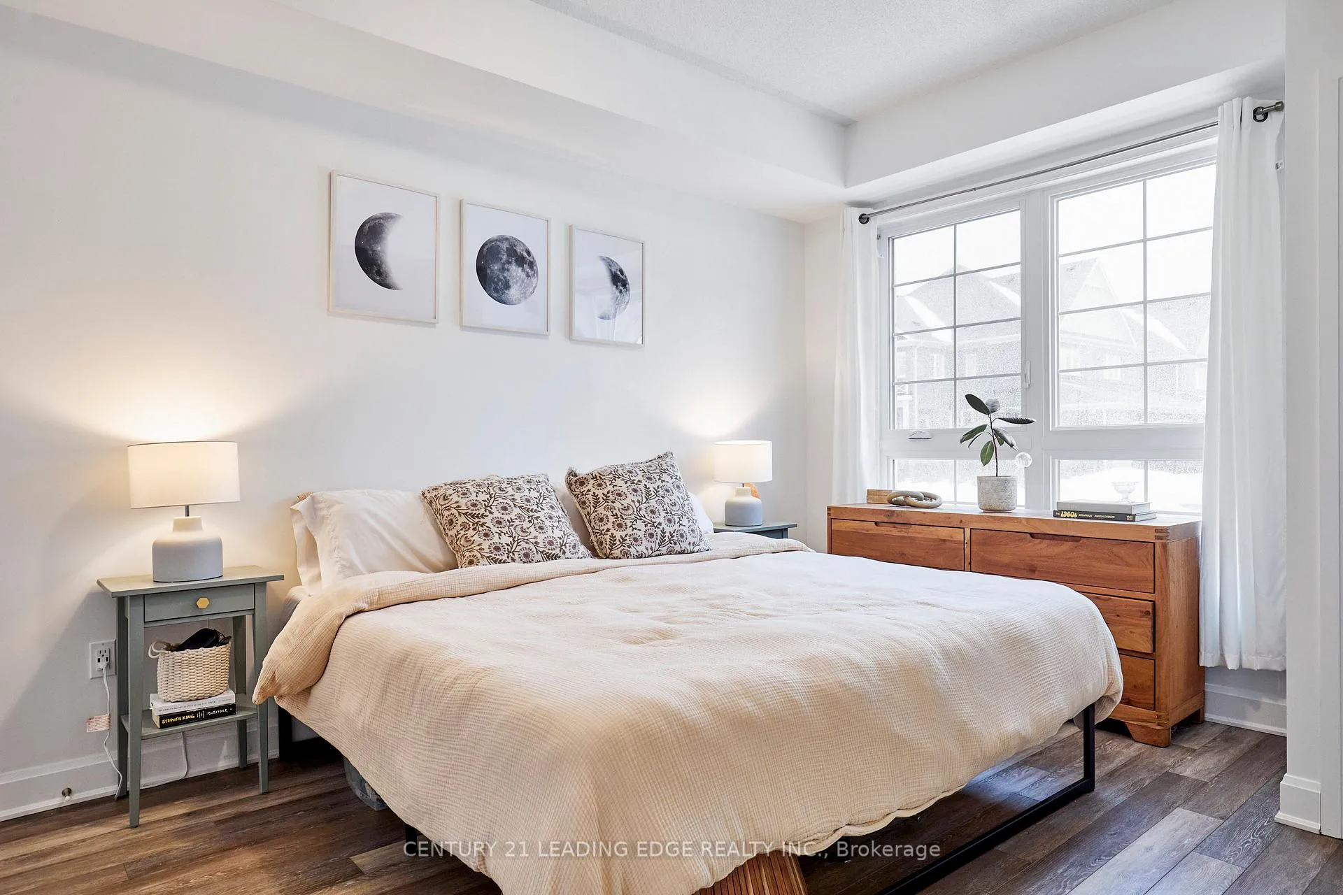 Photo 19 of Unit 105, 50 Lakebreeze Drive, Clarington, Newcastle — HOMEH