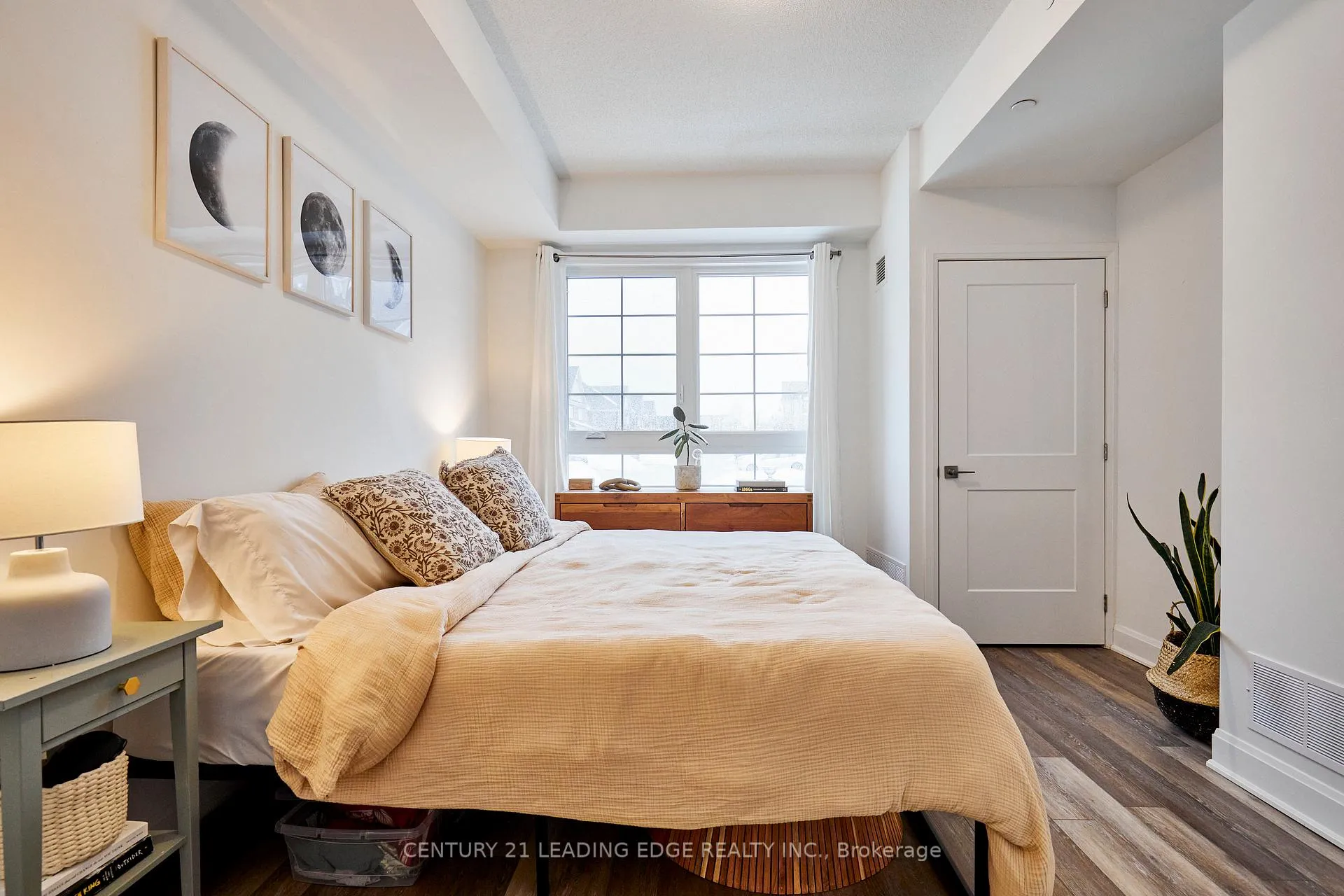 Photo 21 of Unit 105, 50 Lakebreeze Drive, Clarington, Newcastle — HOMEH