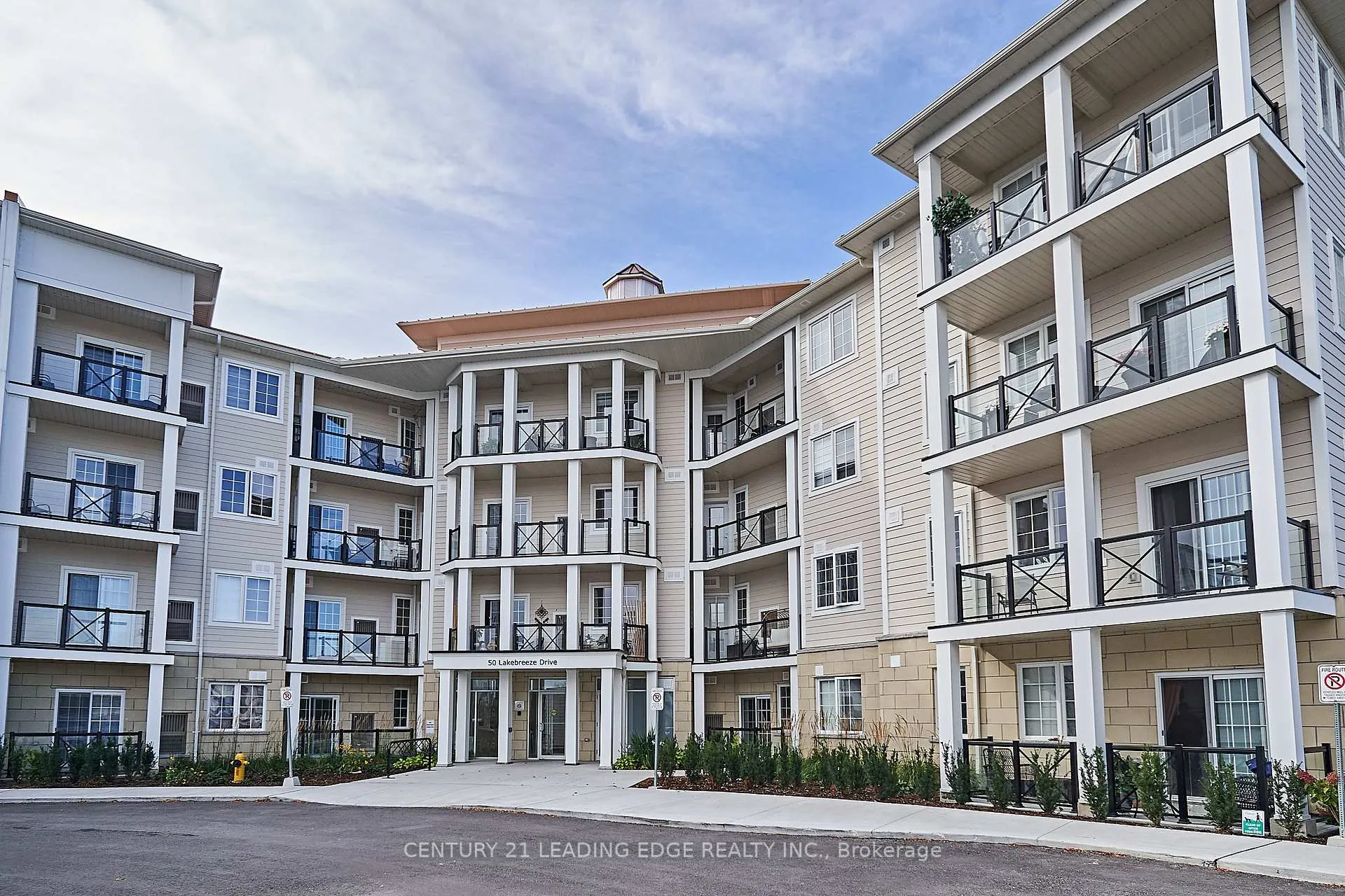 Photo 40 of Unit 105, 50 Lakebreeze Drive, Clarington, Newcastle — HOMEH