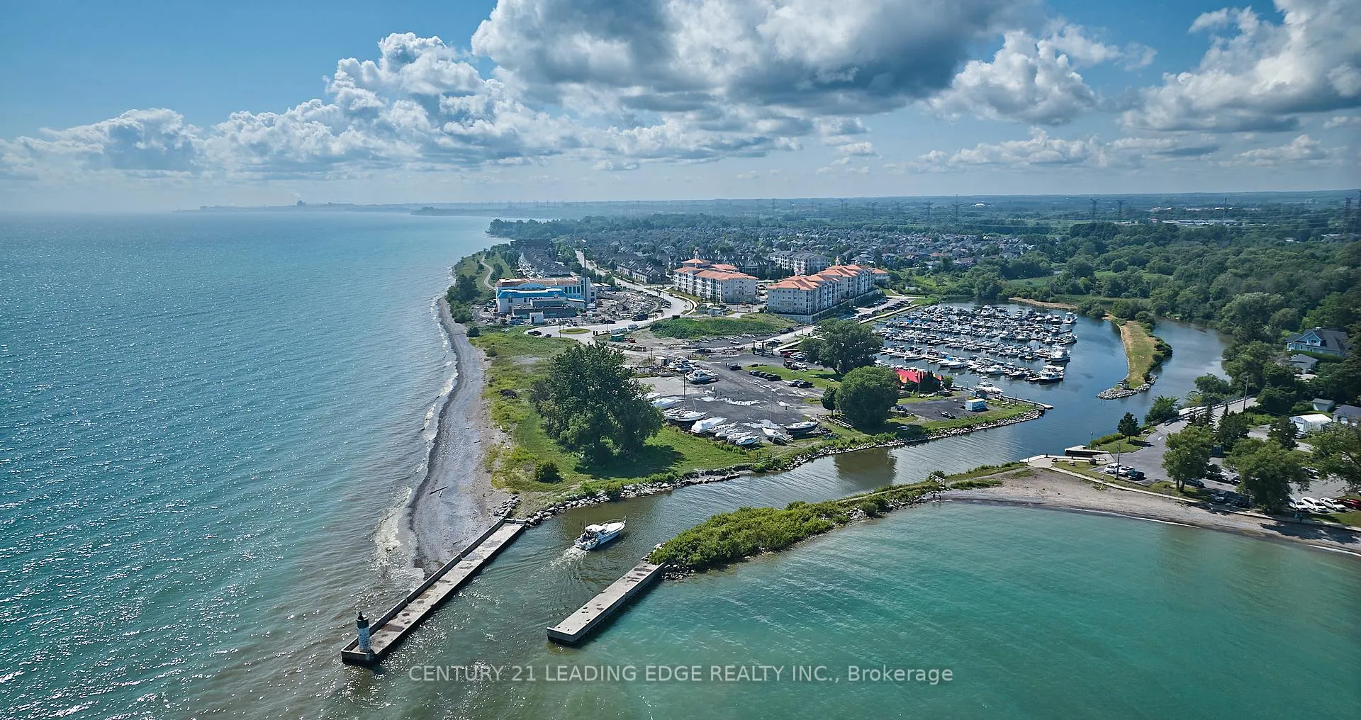 Photo 43 of Unit 105, 50 Lakebreeze Drive, Clarington, Newcastle — HOMEH