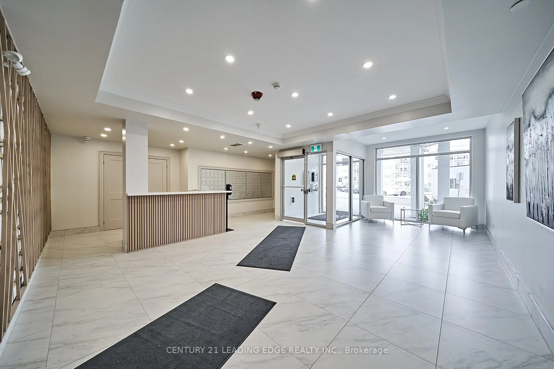 Photo 46 of Unit 105, 50 Lakebreeze Drive, Clarington, Newcastle — HOMEH
