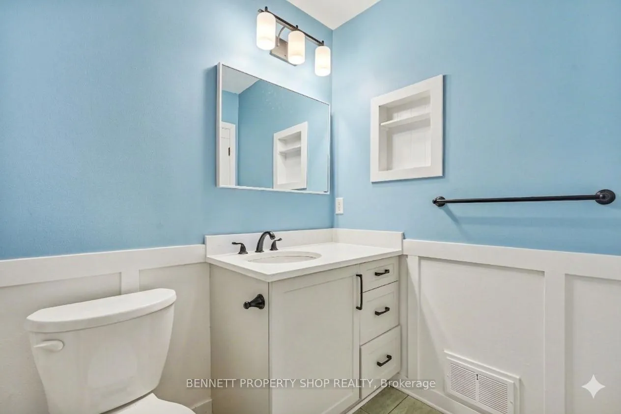 Photo 6 of 2636 Elmhurst Street, Ottawa, Queensway Terrace North — HOMEH