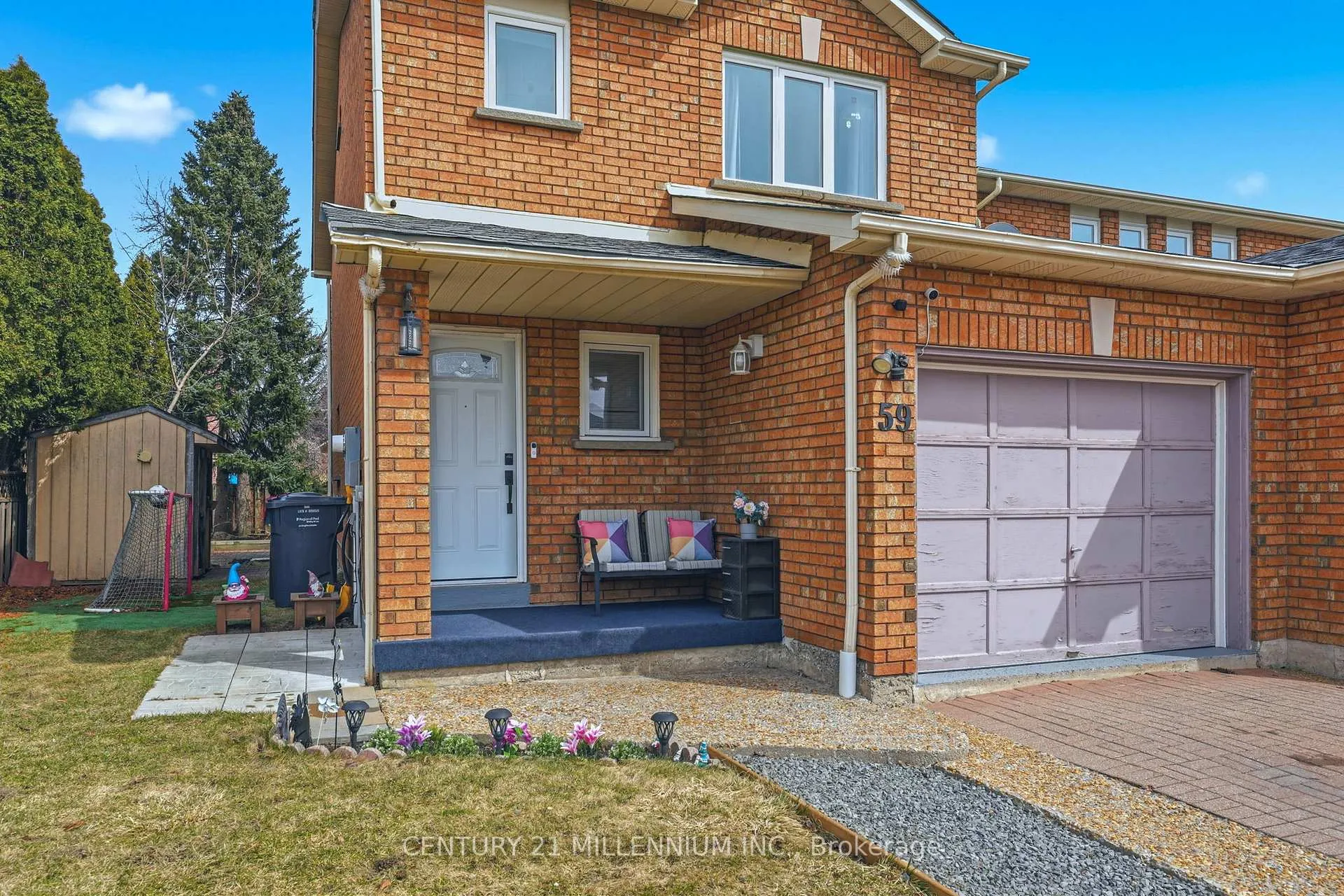 Photo 2 of 59 Dumfries Avenue, Brampton, Heart Lake West — HOMEH