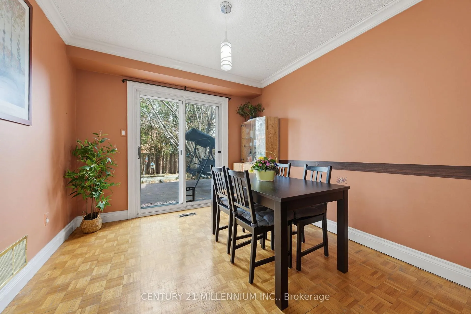 Photo 6 of 59 Dumfries Avenue, Brampton, Heart Lake West — HOMEH