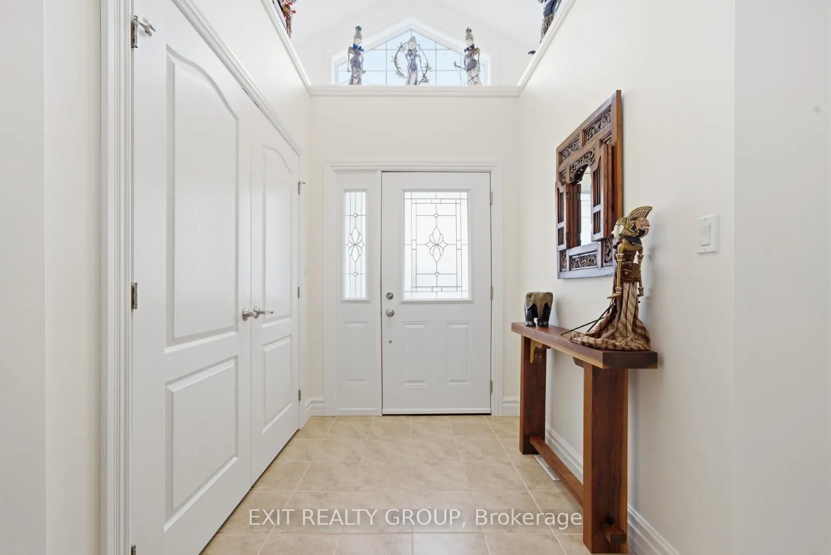 Photo 6 of 68 Maplehurst Crescent, Prince Edward County, Wellington Ward — HOMEH