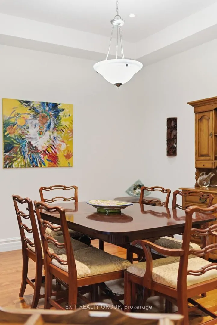 Photo 14 of 68 Maplehurst Crescent, Prince Edward County, Wellington Ward — HOMEH