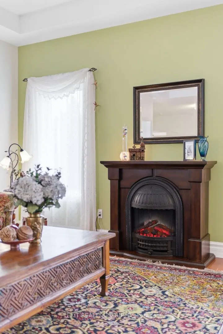 Photo 16 of 68 Maplehurst Crescent, Prince Edward County, Wellington Ward — HOMEH