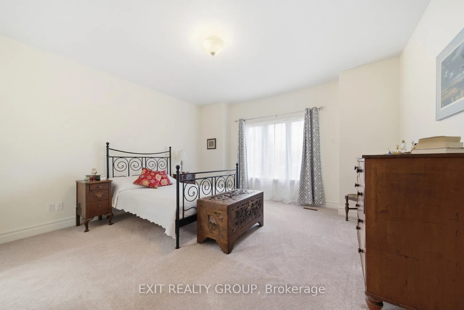 Photo 29 of 68 Maplehurst Crescent, Prince Edward County, Wellington Ward — HOMEH
