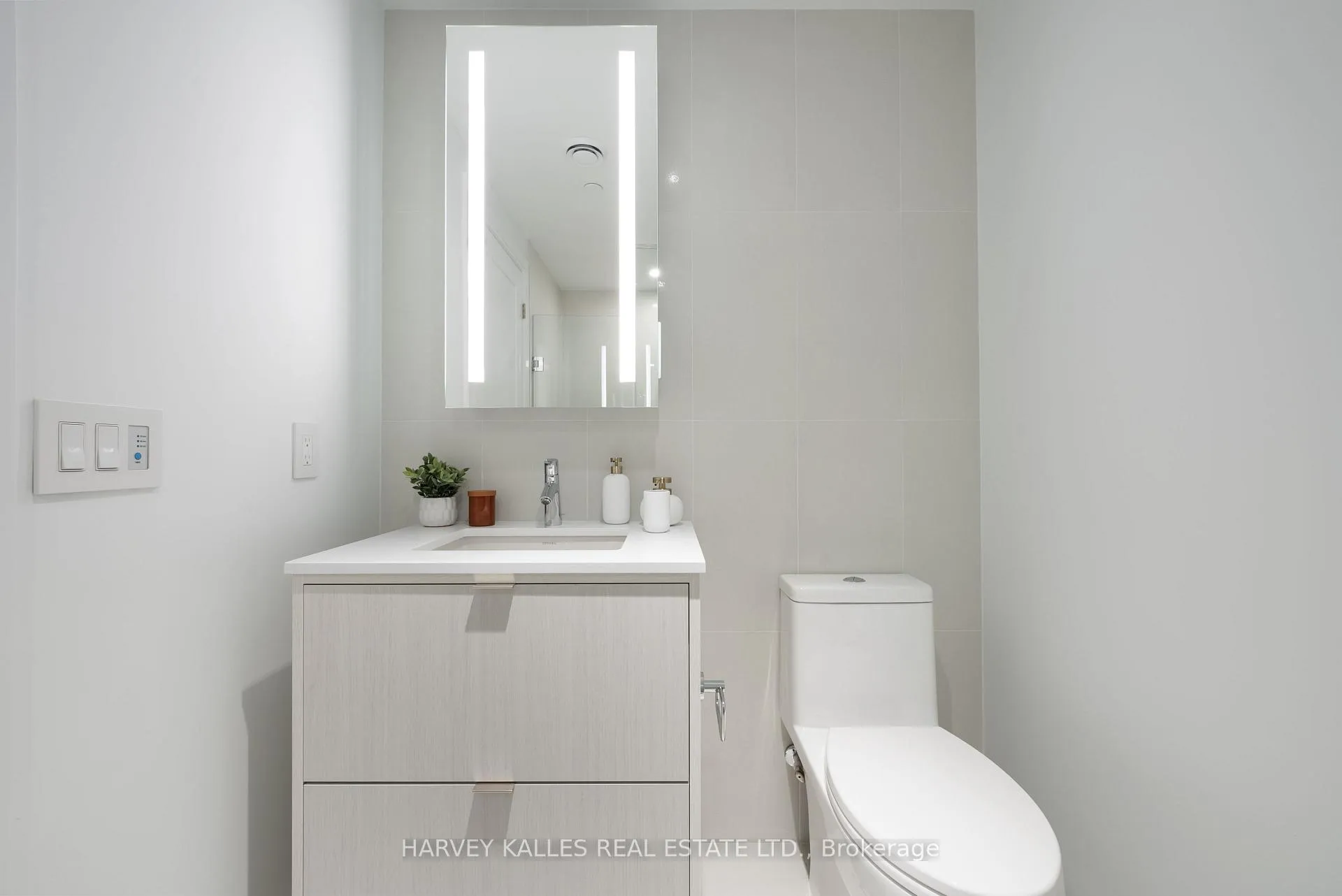 Photo 24 of Unit 306, 155 Merchants' Wharf, Toronto, Waterfront Communities — HOMEH