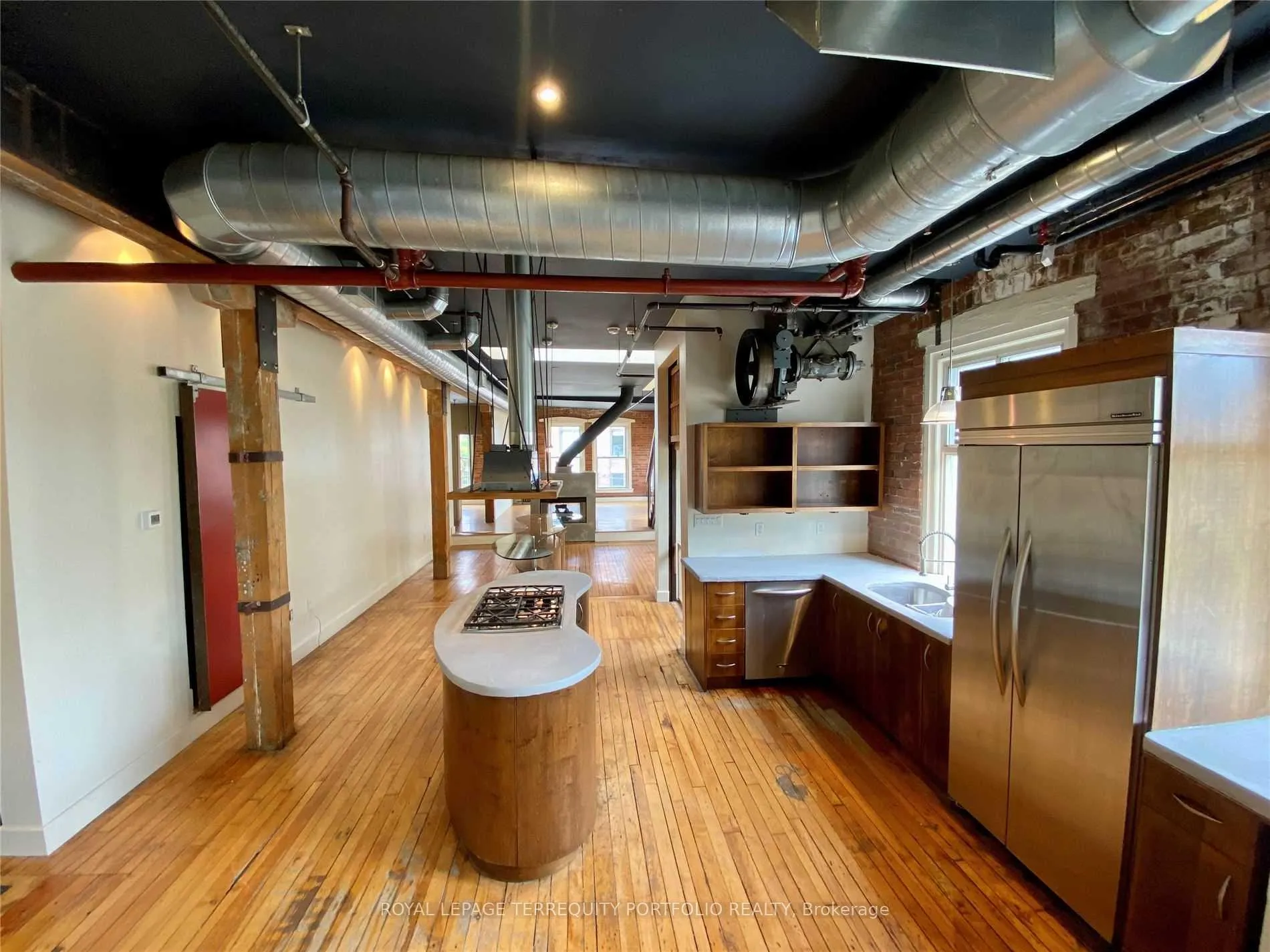 Photo 7 of Unit 9, 535 Queen Street E, Toronto, Moss Park — HOMEH