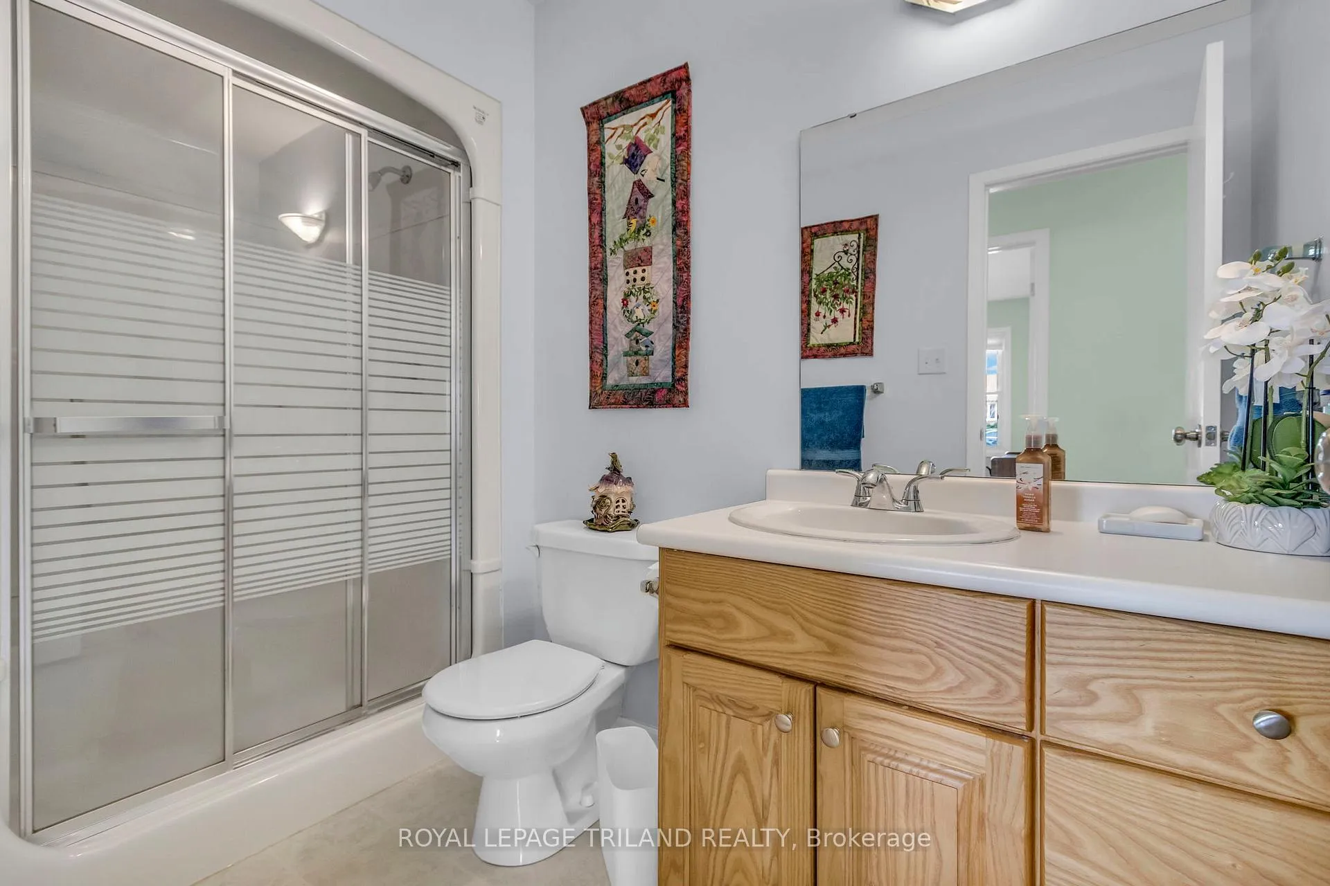 Photo 26 of 370 Station Street, North Middlesex, Parkhill — HOMEH