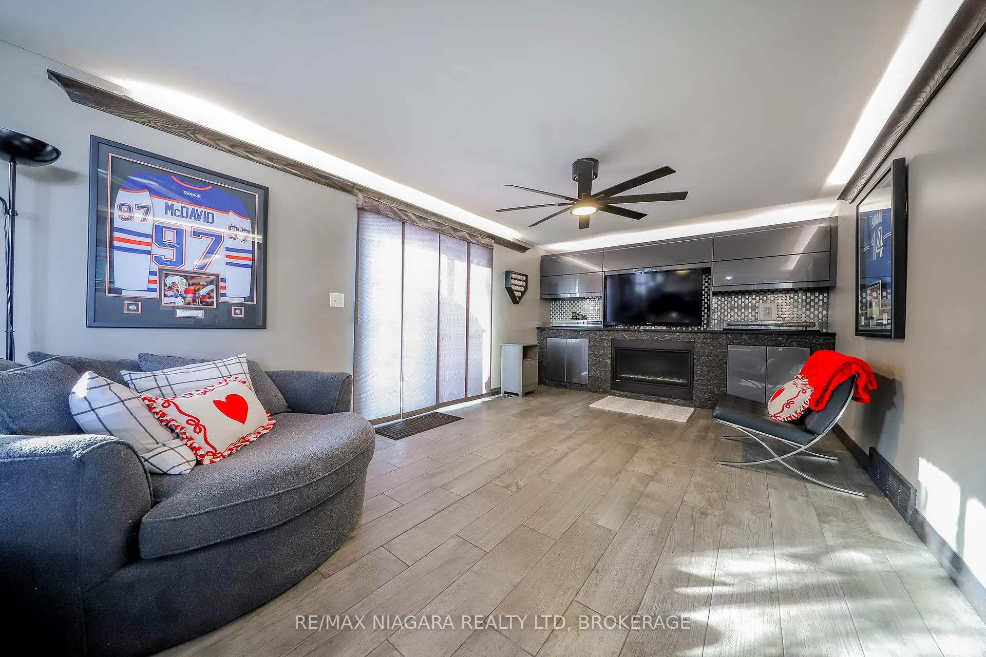 Photo 12 of 21 Jessica Drive, St. Catharines, Vine/Linwell — HOMEH
