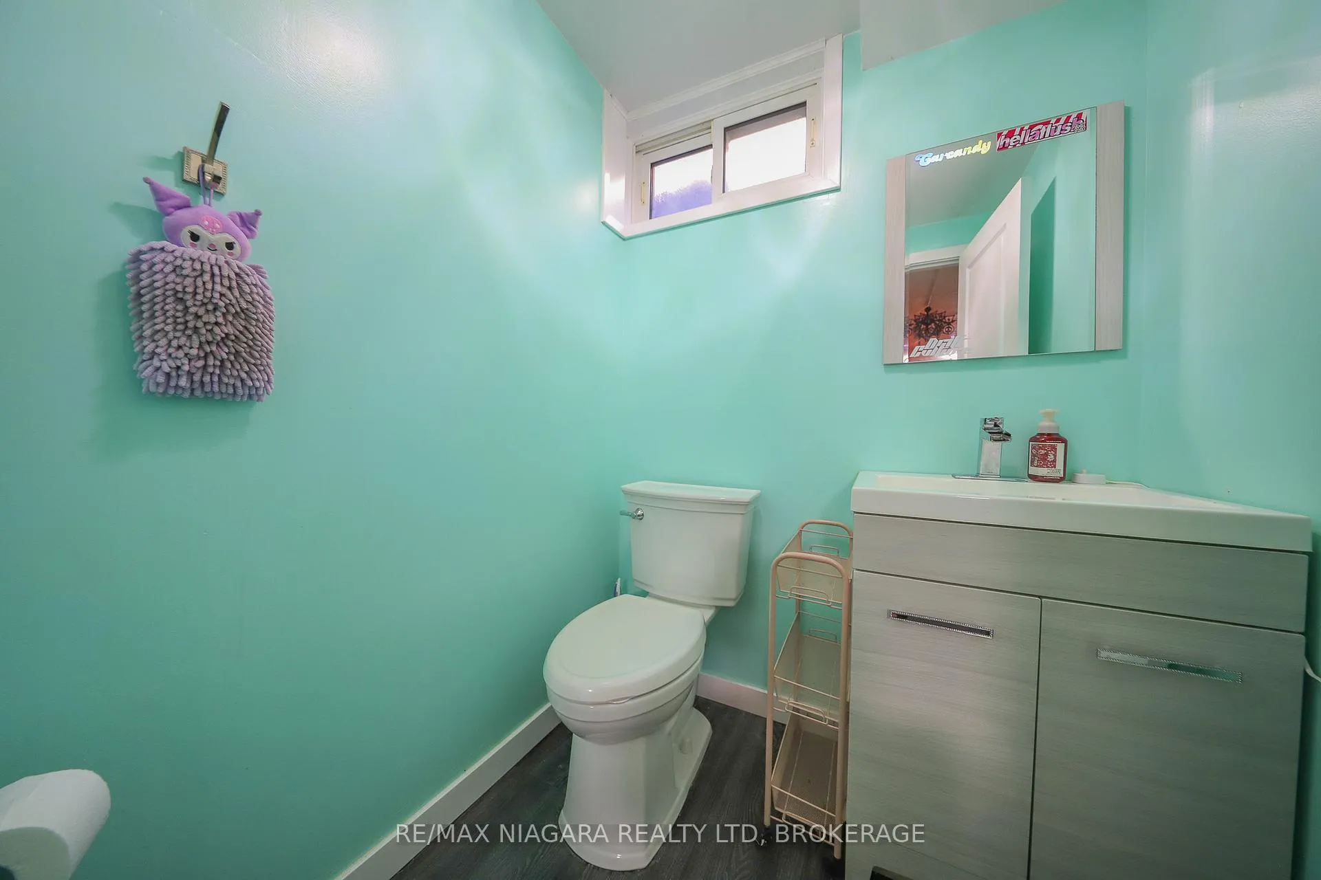 Photo 20 of 21 Jessica Drive, St. Catharines, Vine/Linwell — HOMEH