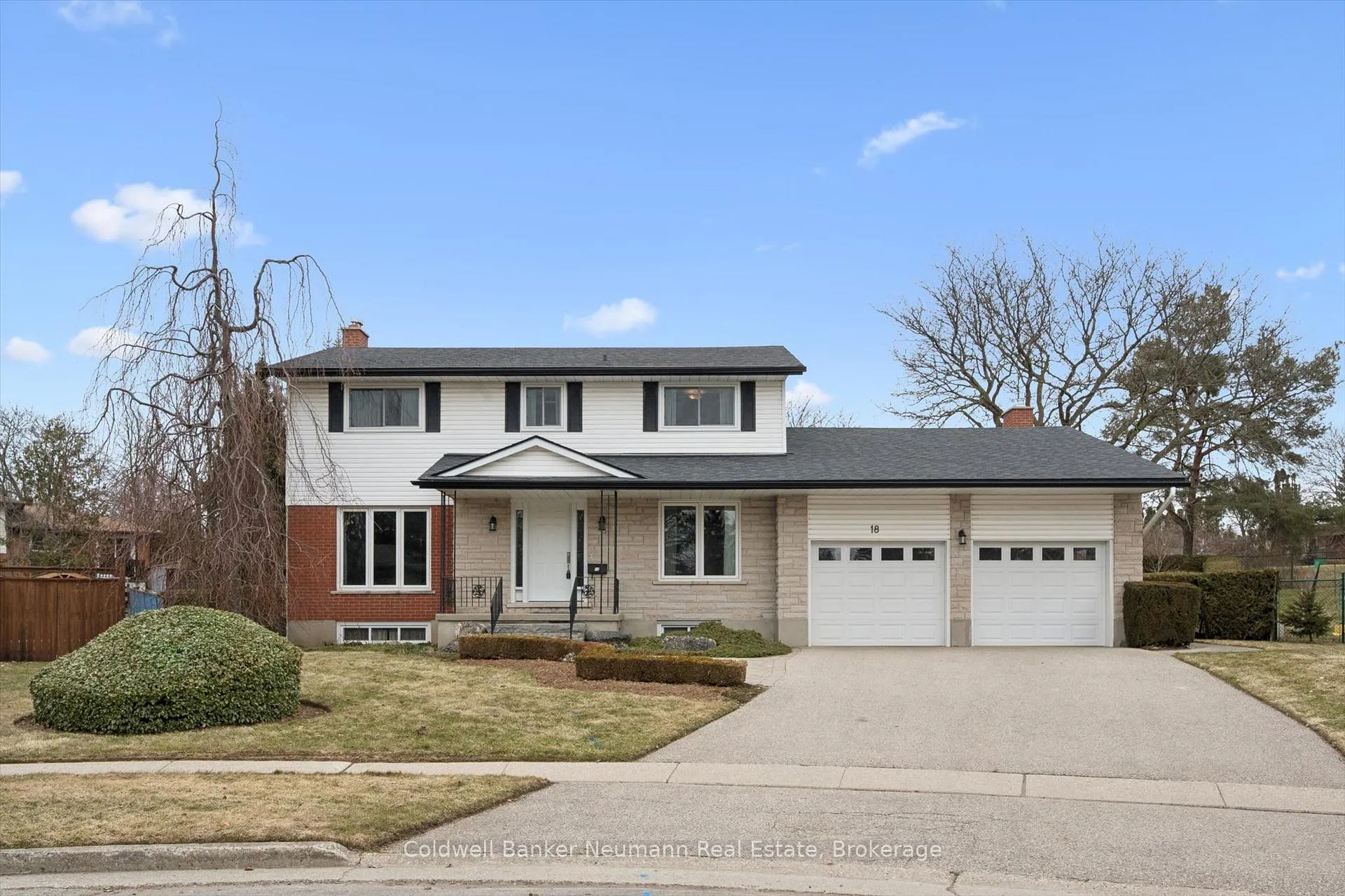 Front of 18 Carmine Place