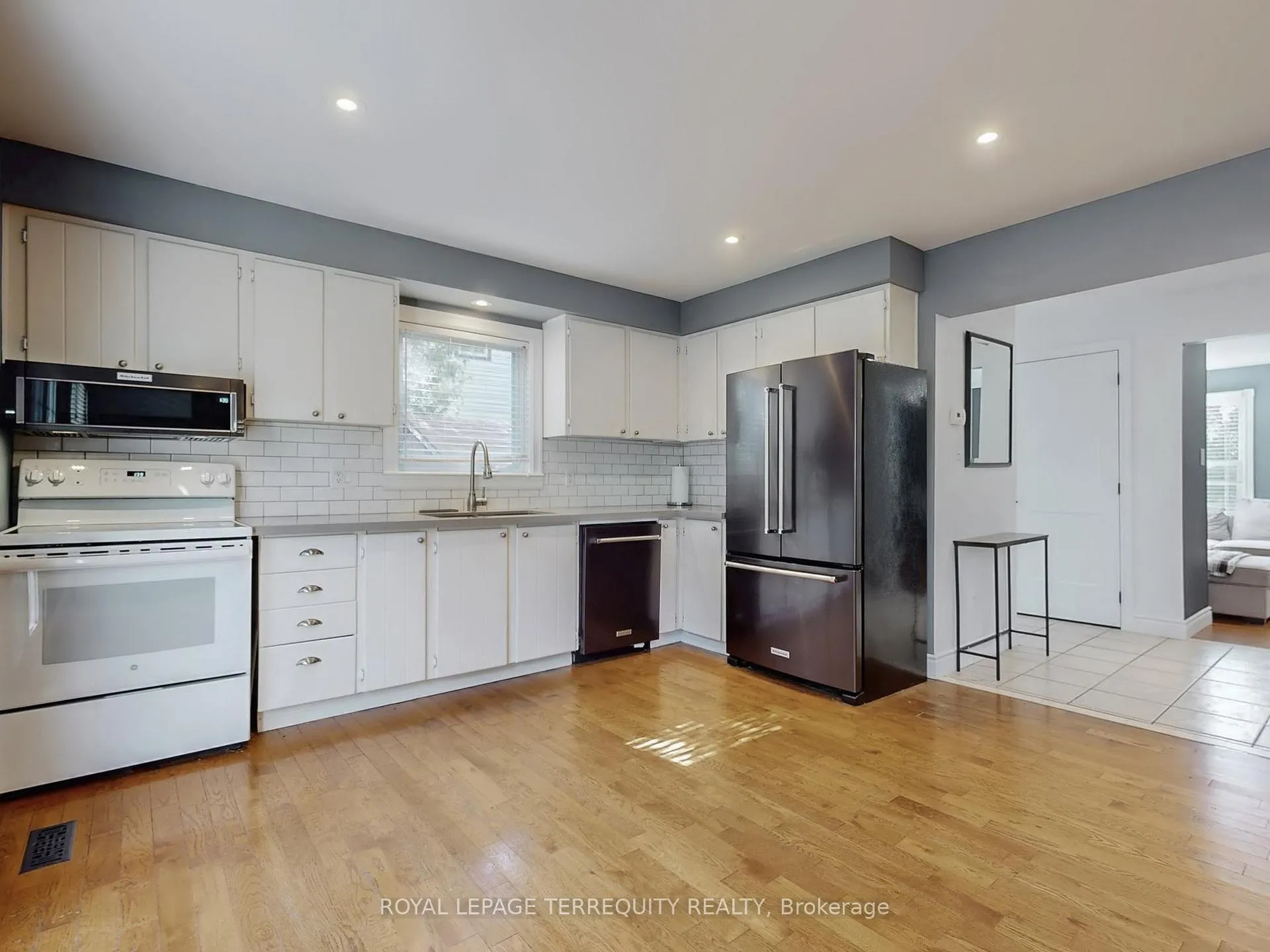 Photo 8 of 623 Beaver Court, Milton, Timberlea — HOMEH