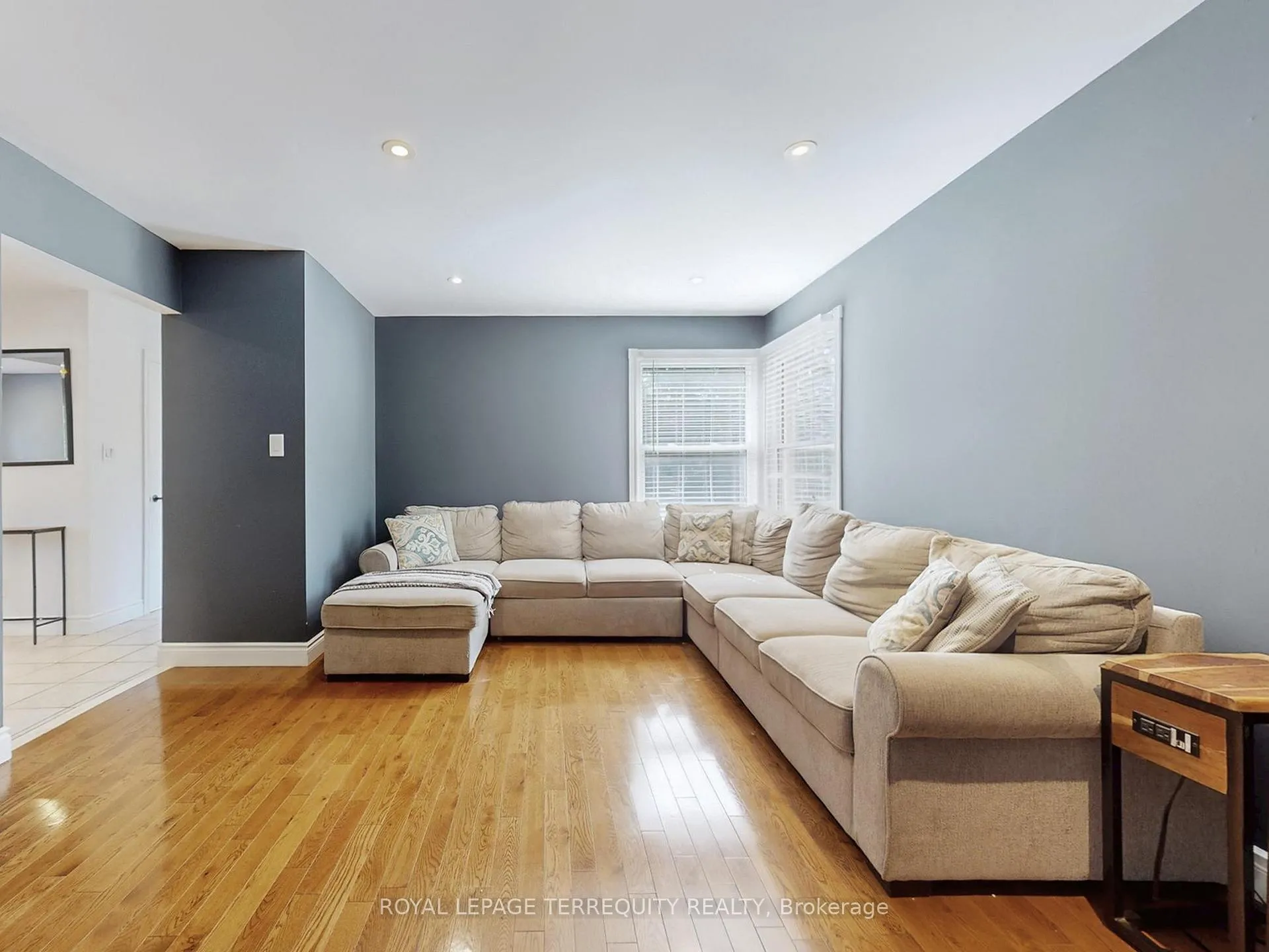 Photo 9 of 623 Beaver Court, Milton, Timberlea — HOMEH