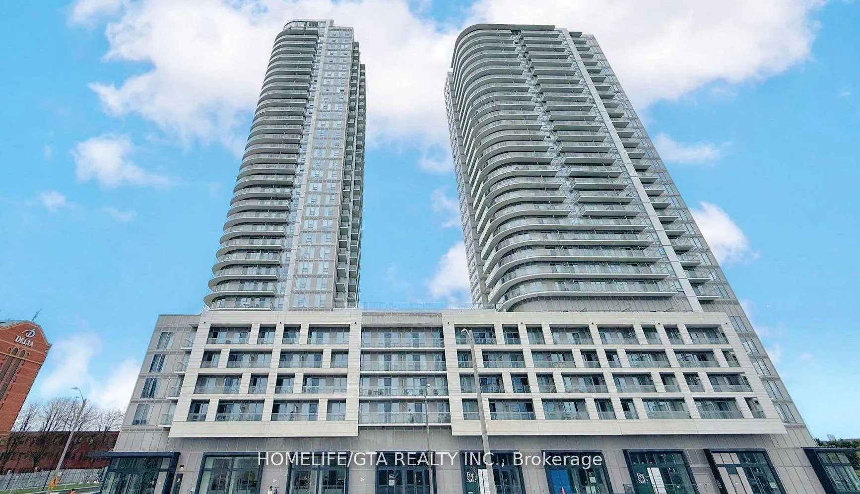 Front of Unit 1511, 2033 Kennedy Road