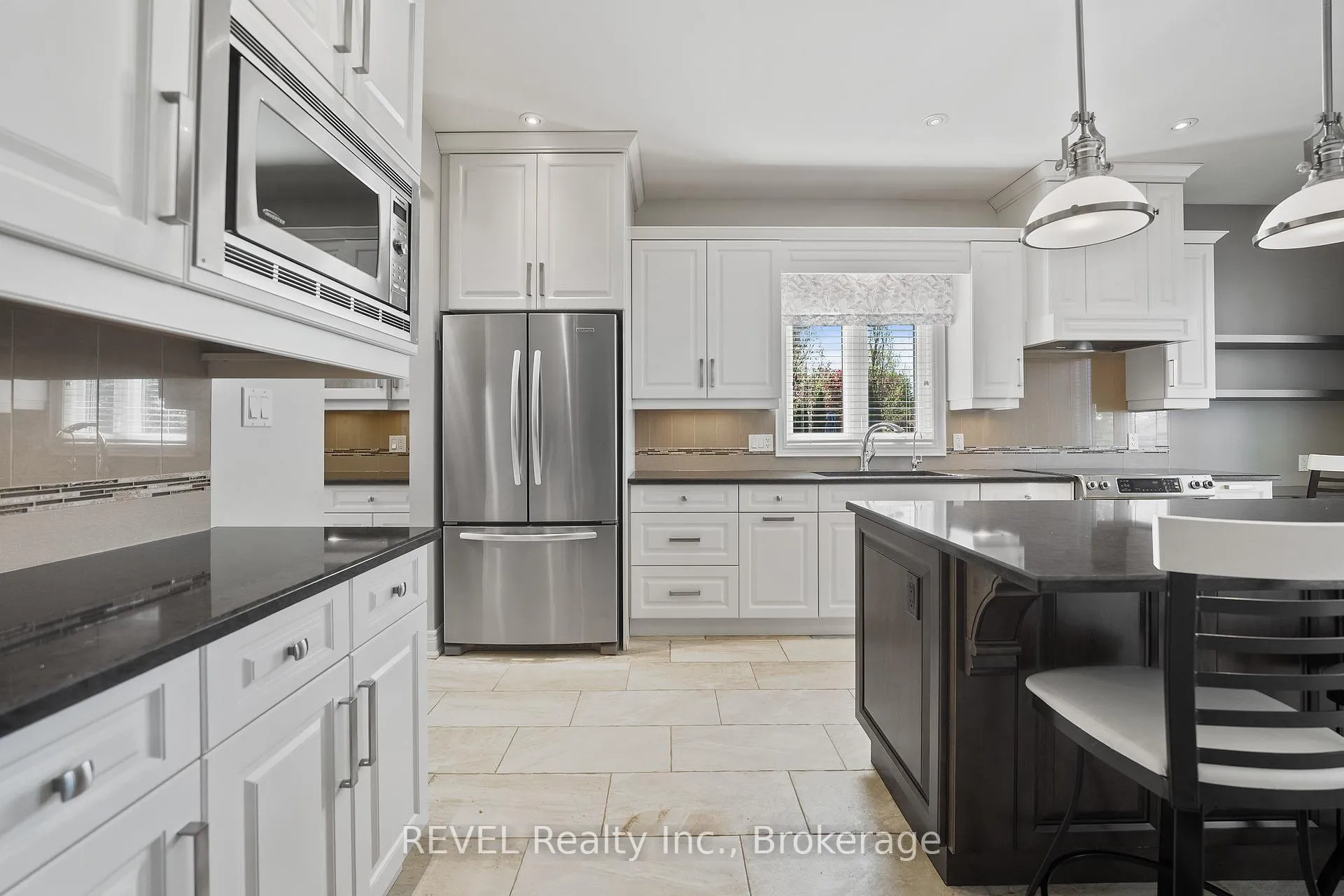 Photo 15 of 39 Hurricane Road, Pelham, Fonthill — HOMEH